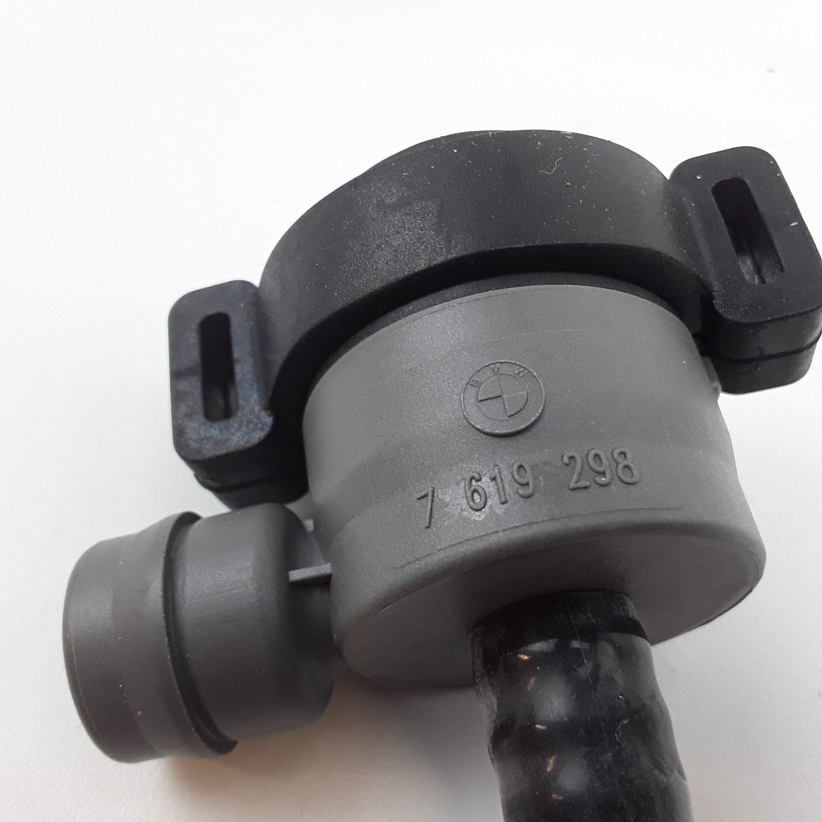 Canister Purge Solenoid For BMW X5 750Li 750i X6 650i 550i Alpina B7 (2008-2015)
