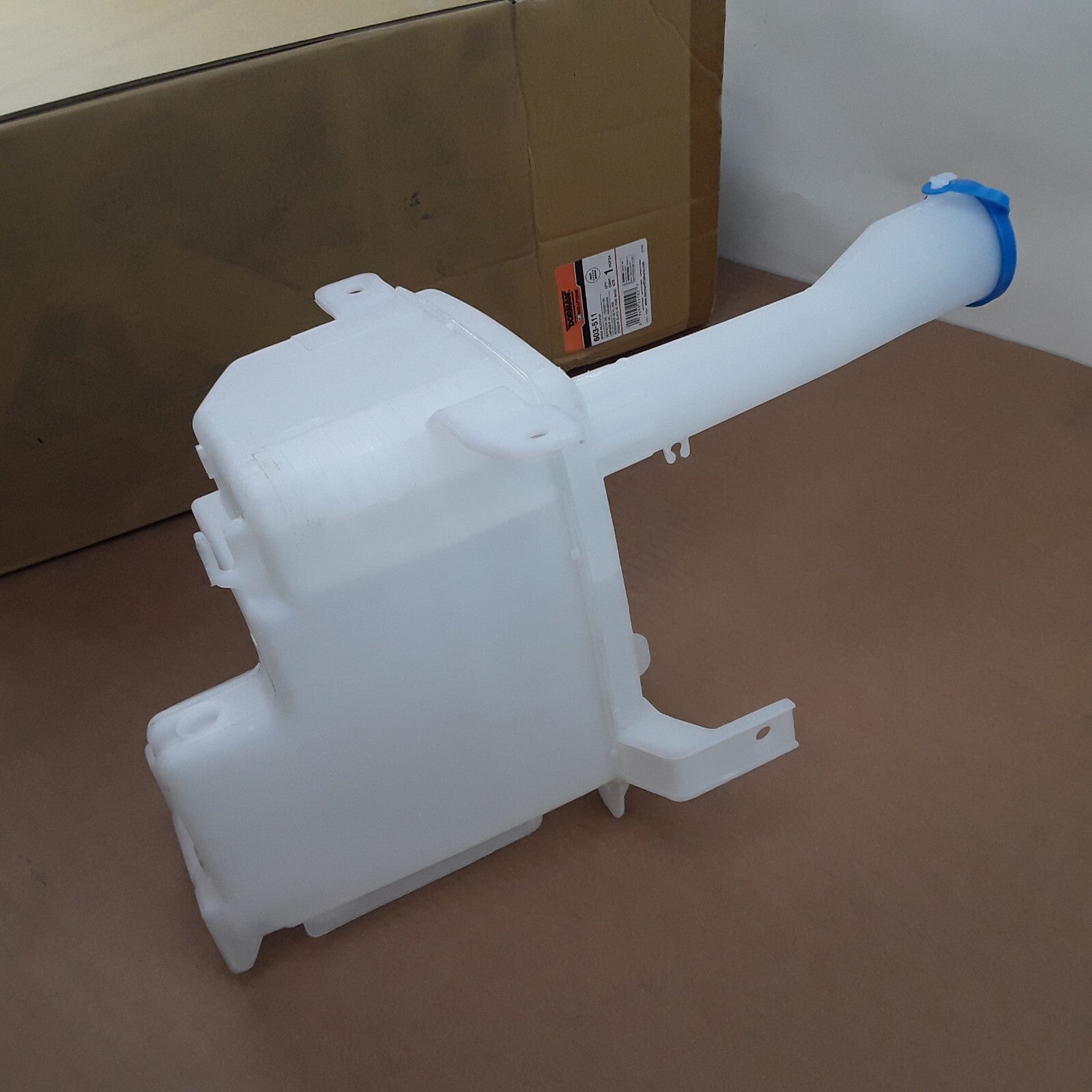 Washer Fluid Reservoir-Windshield Fit Mitsubishi Lancer 2002 2003 2004 2005 2006