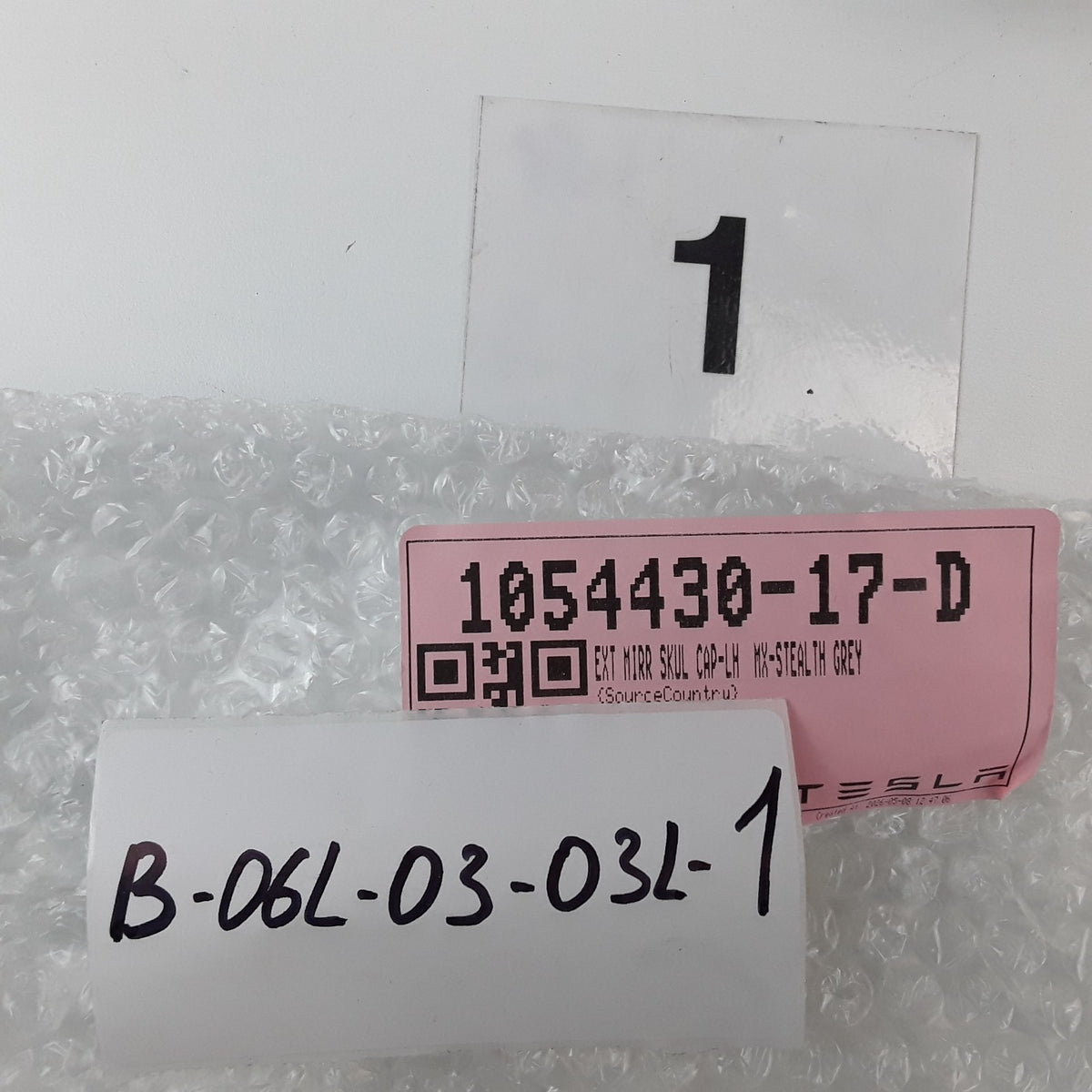 1054430-17-D Left Exterior Mirror Skull Cap Stealth Grey For Tesla Model X OEM