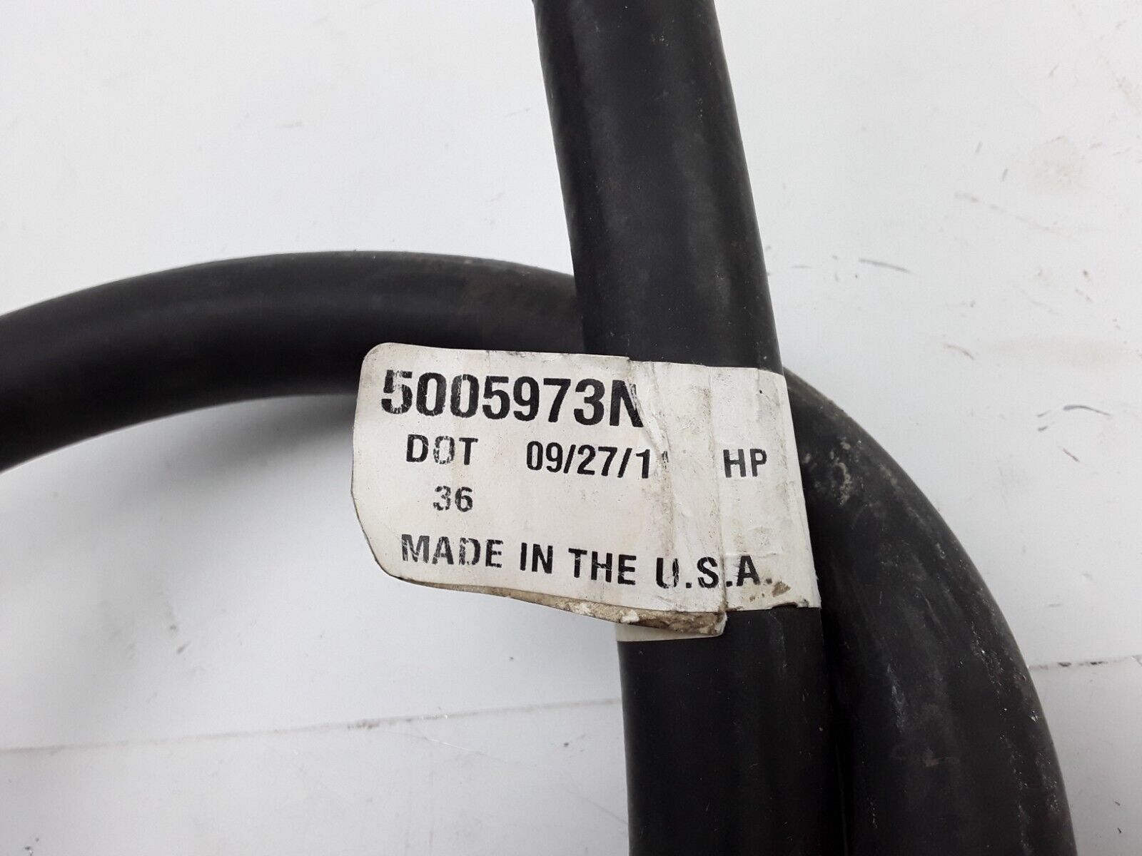 Truck Rubber Air Brake Hose Assembly 42" 1/2" I.D. with 3/8" NPT Bendix 5005973N - HotCarParts
