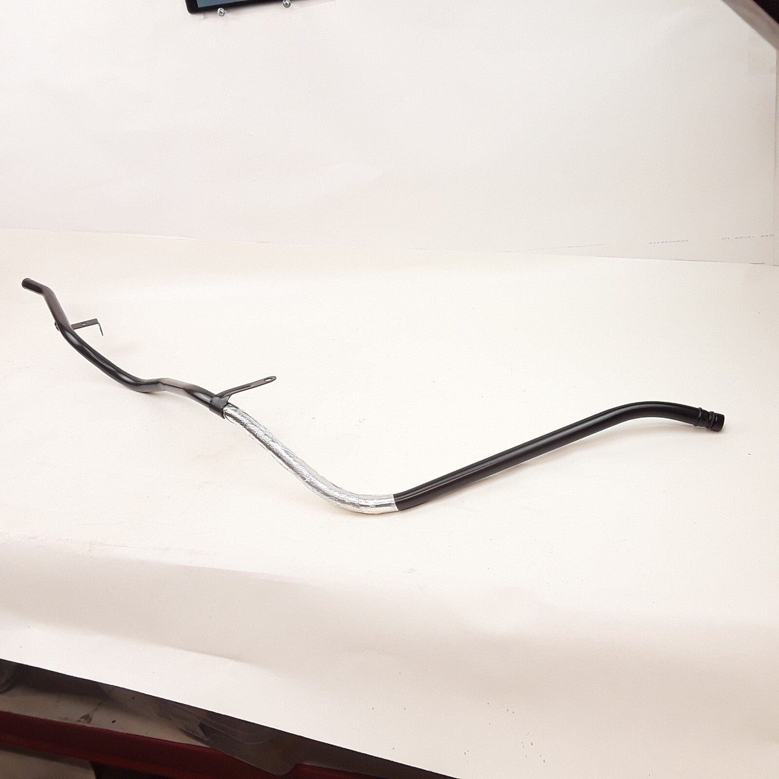 Dipstick Tube Fits Ford E-350 E-450 Super Duty E-350 Club Wagon (2004-2010)