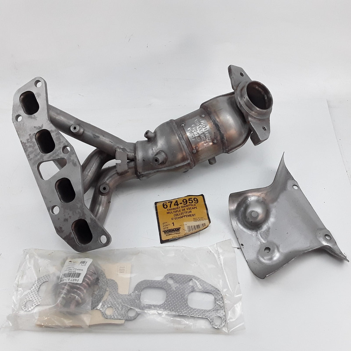 Dorman 674-959 Exhaust Manifold Converter Fits Nissan Altima Sentra (2005-2006)