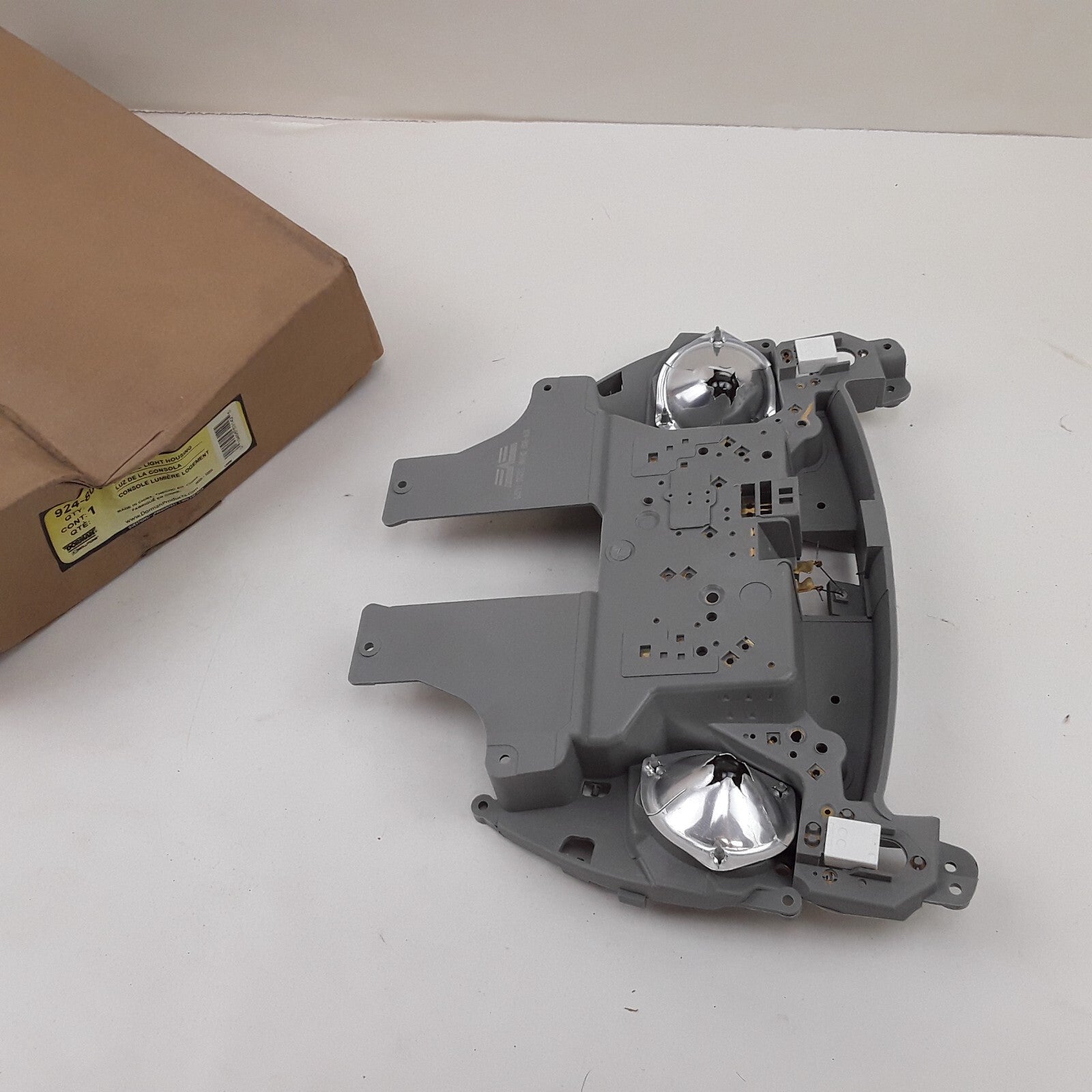 Overhead Console Light Housing Fits Dodge Caravan Chrysler Voyager (2001-2007)