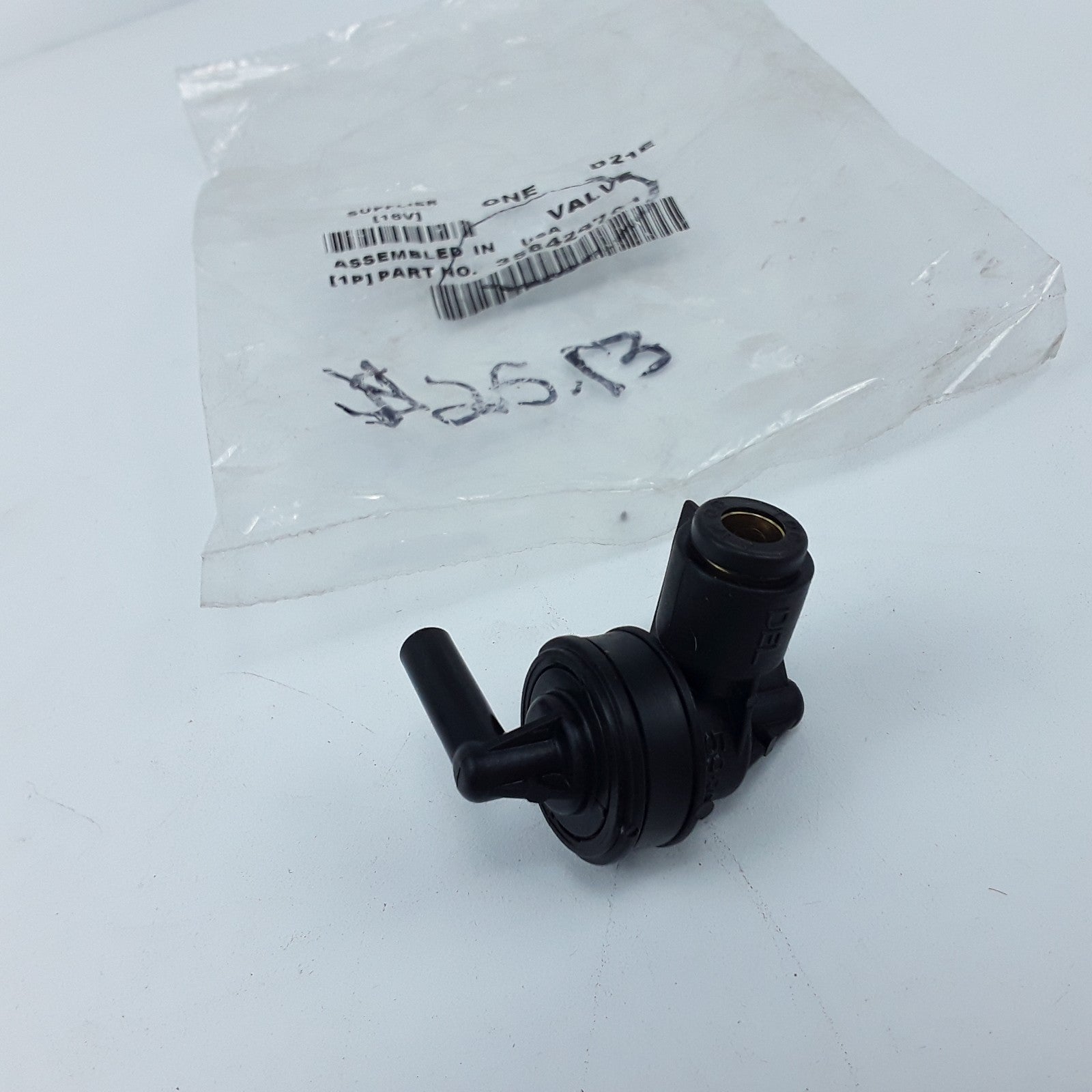 OEM International 3584247C1 Air Brake Control Valve Assembly For Navistar Trucks