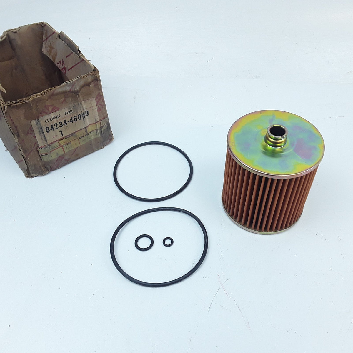 OEM Toyota 04234-48010 Element Fuel Filter Kit Assembly Fits Toyota Forklifts