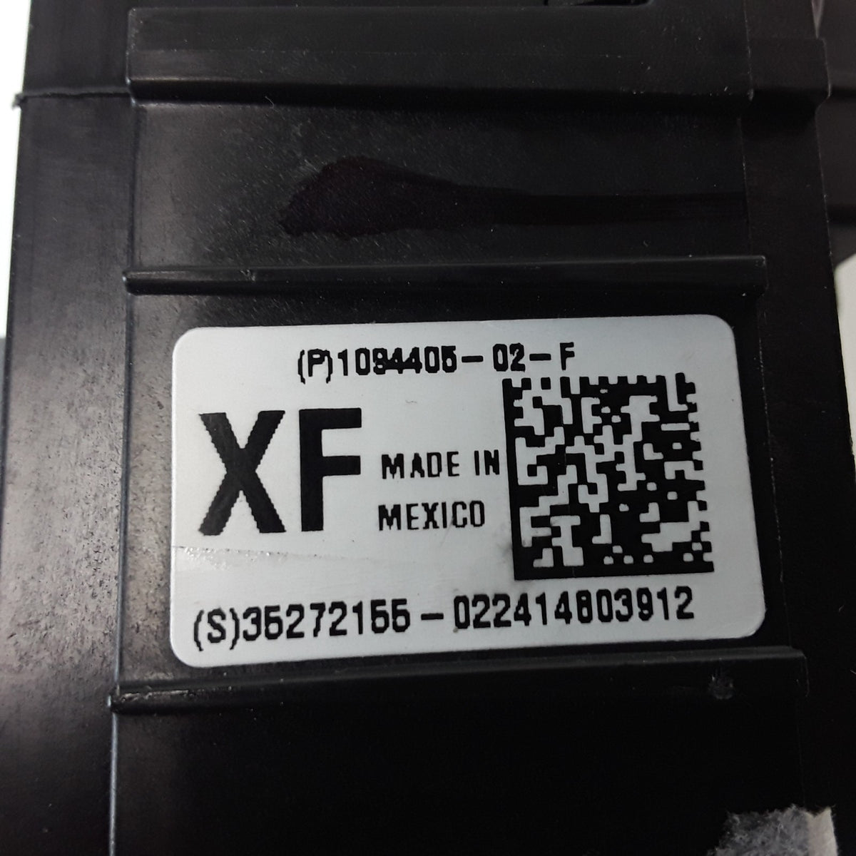 1094405-02-F 12V Frunk eFuse Box For Tesla Model X 2015-2021 Genuine OEM New