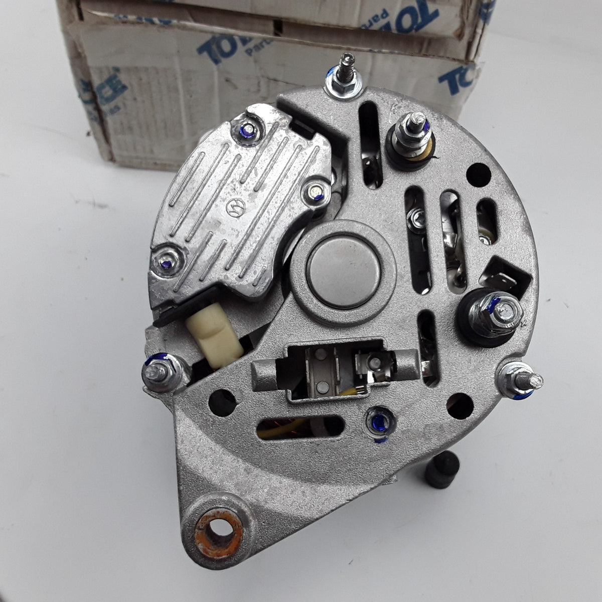 Alternator Fits Fork Lift Forklift Trucks Unisource 800096773