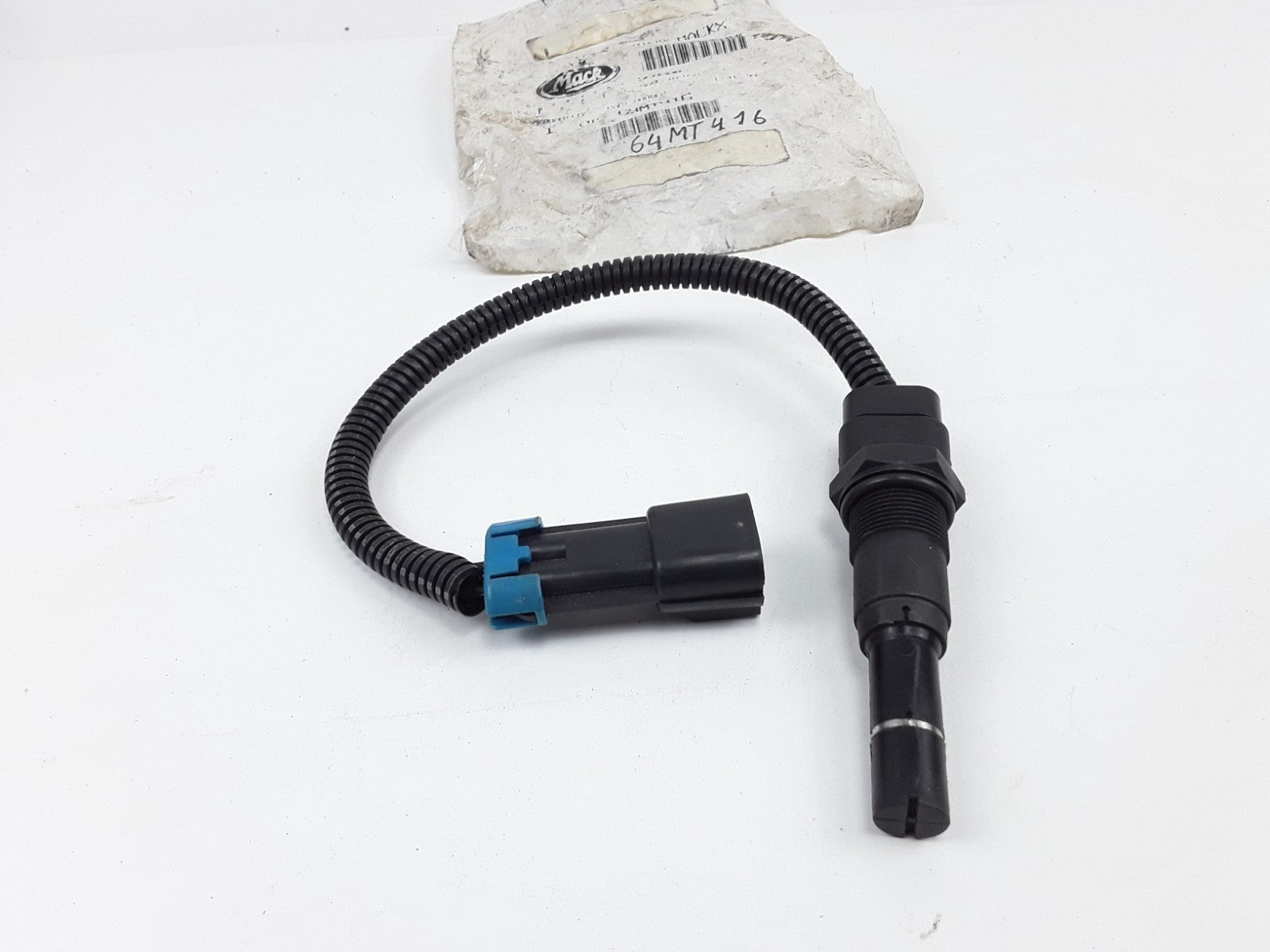 Mack 64MT416 Engine Coolant Level Sensor Assembly For Mack Trucks