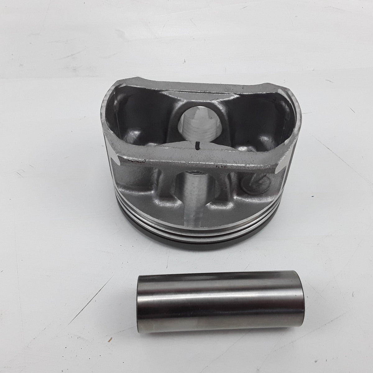 Sealed Power H899CPA Engine Piston Set Fits Dodge Chrysler Jeep (2003 2004-2006)