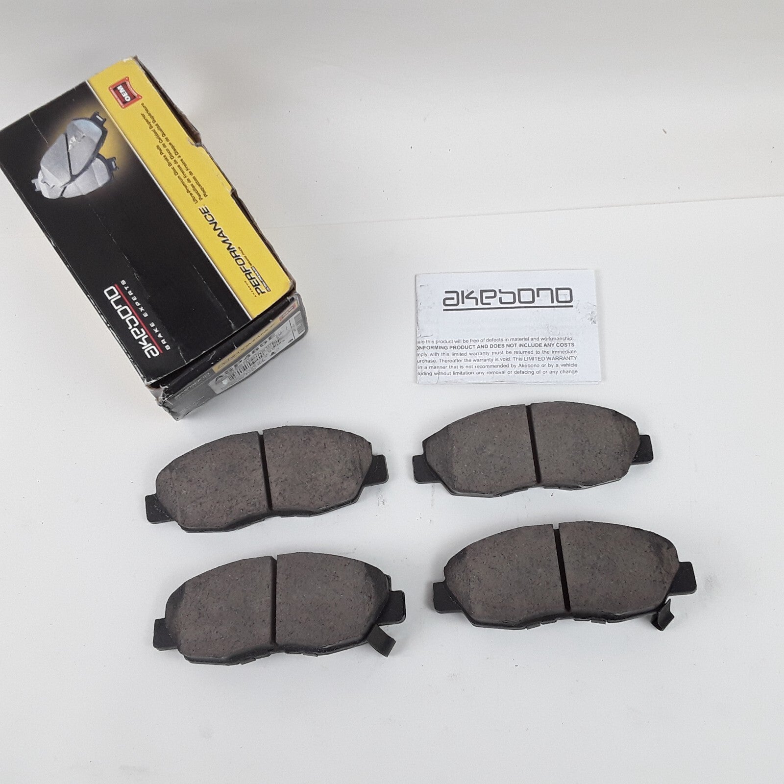 Akebono Front Disc Brake Pad Set Fits Acura CL 1997-1999 Honda Accord 1990-1997