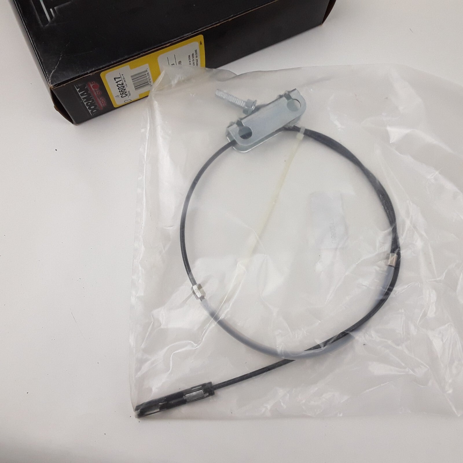 Dorman C660217 Parking Brake Cable Fits Chevrolet GMC (1999 2000 2001 2002-2006)