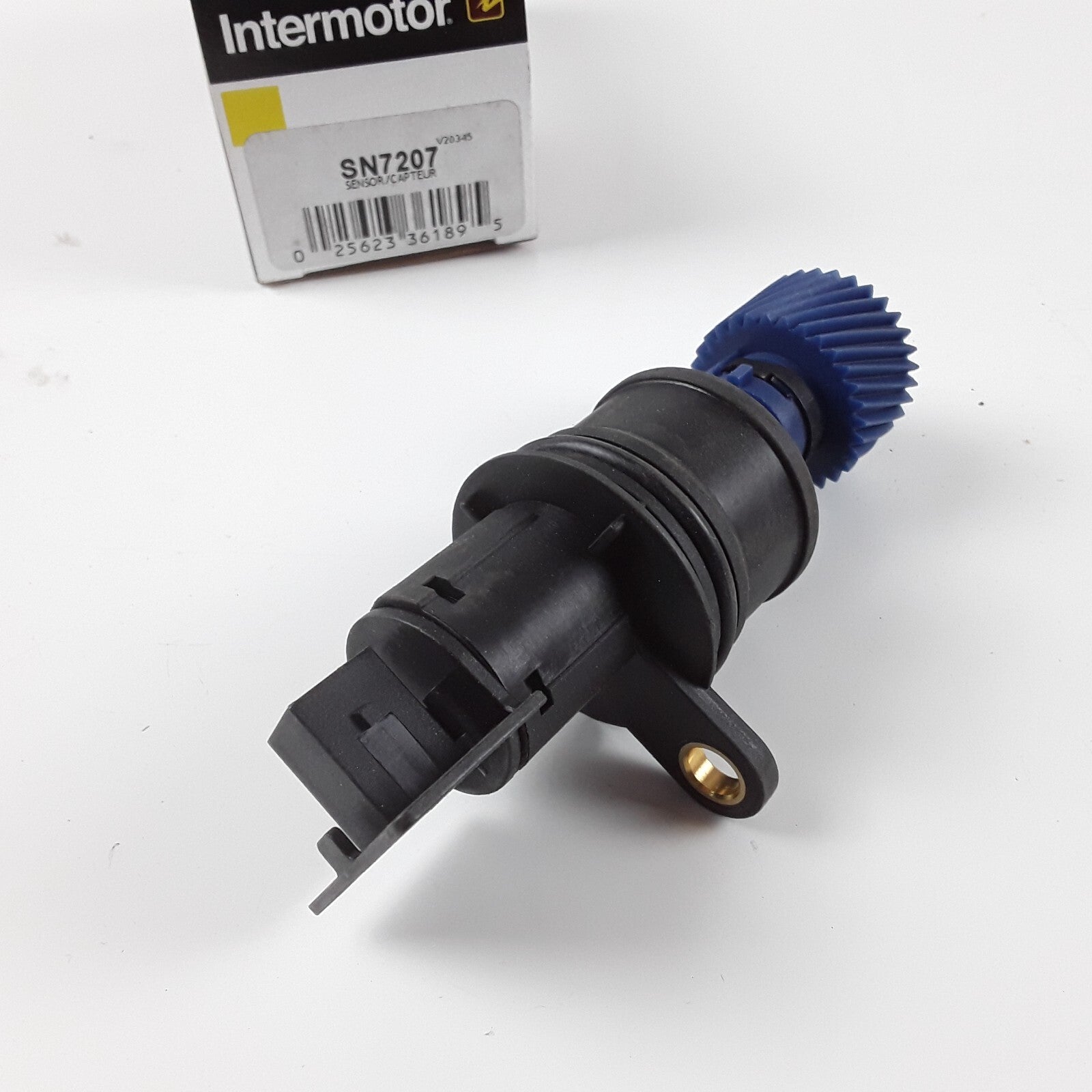 Intermotor SN7207 Vehicle Speed Sensor Fits Nissan Altima (2002 2003 2004-2006)
