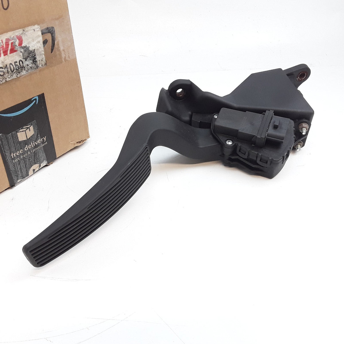 Accelerator Pedal Sensor Fits Chrysler 300 Dodge Charger Magnum (2005-2006)