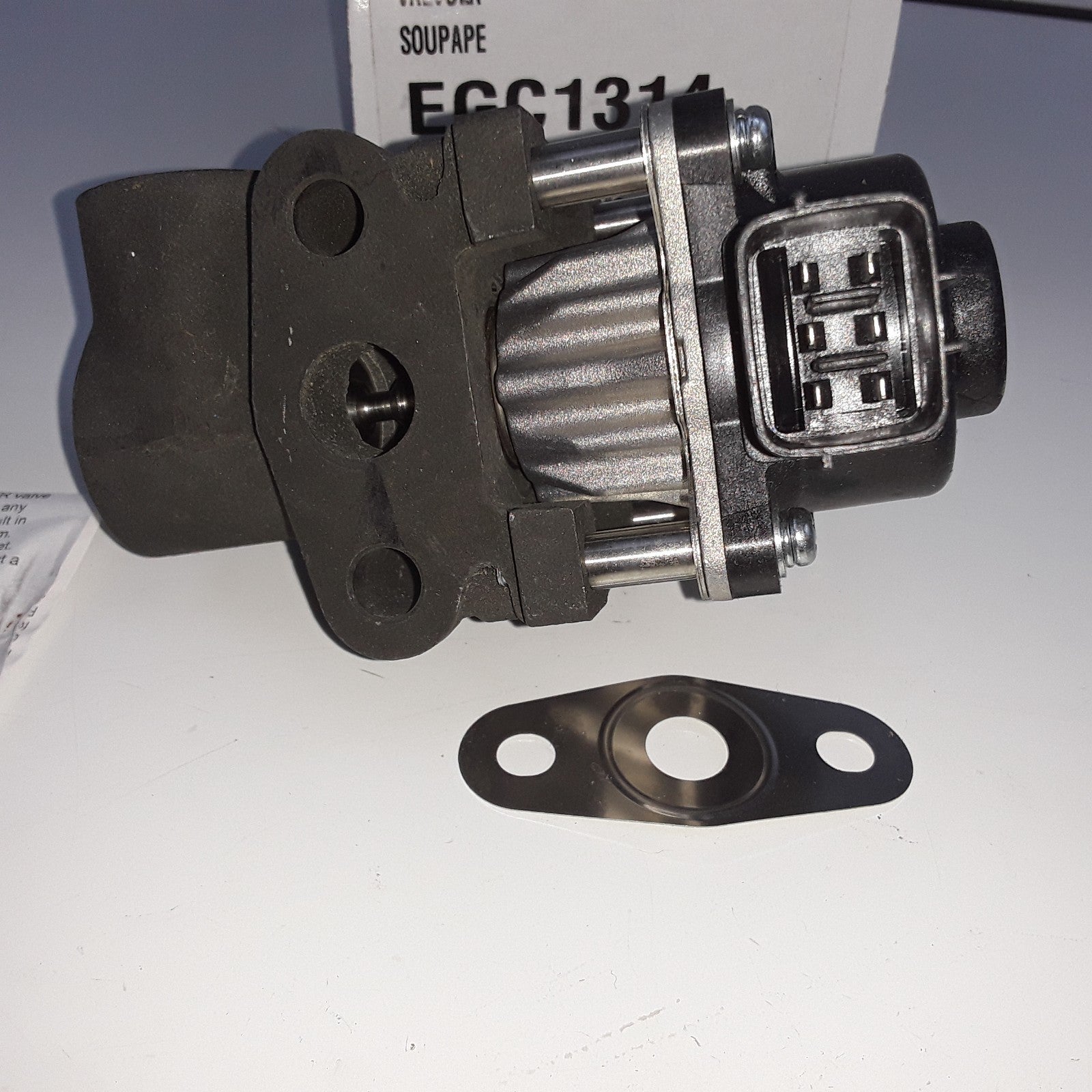 Carquest EGC1314 EGR Valve Assembly Heavy Duty Fits Mazda MPV 2001