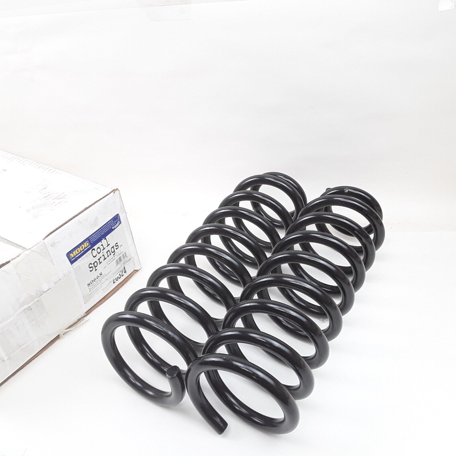 Coil Spring Set Fits Ford Crown Victoria 2003-2006 Mercury Marauder 2003-2004