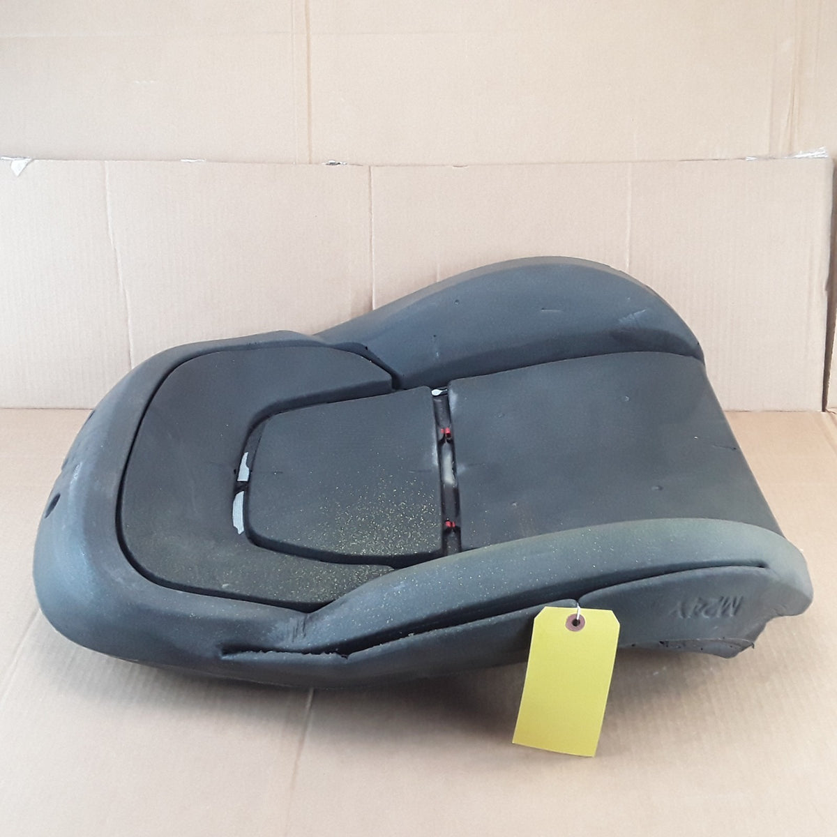 1744935-00-B Left Hand 1st Row Seatback Foam Pad Assembly For Tesla Model Y OEM