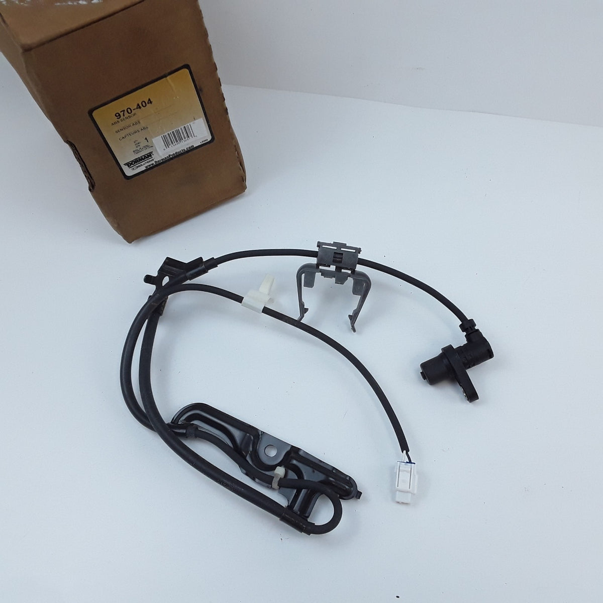 Front Right ABS Speed Sensor For Lexus ES350 ES330 Toyota Avalon Camry 2002-2012
