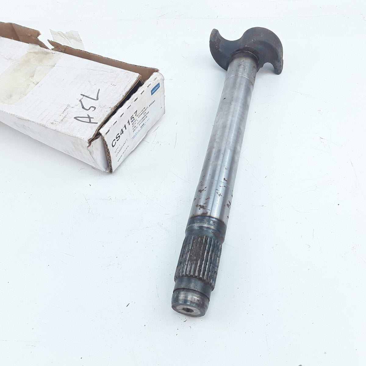 Rear Right Air Brake Camshaft Fits Meritor with 16-1/2" "Q" and "Q+" Brakes