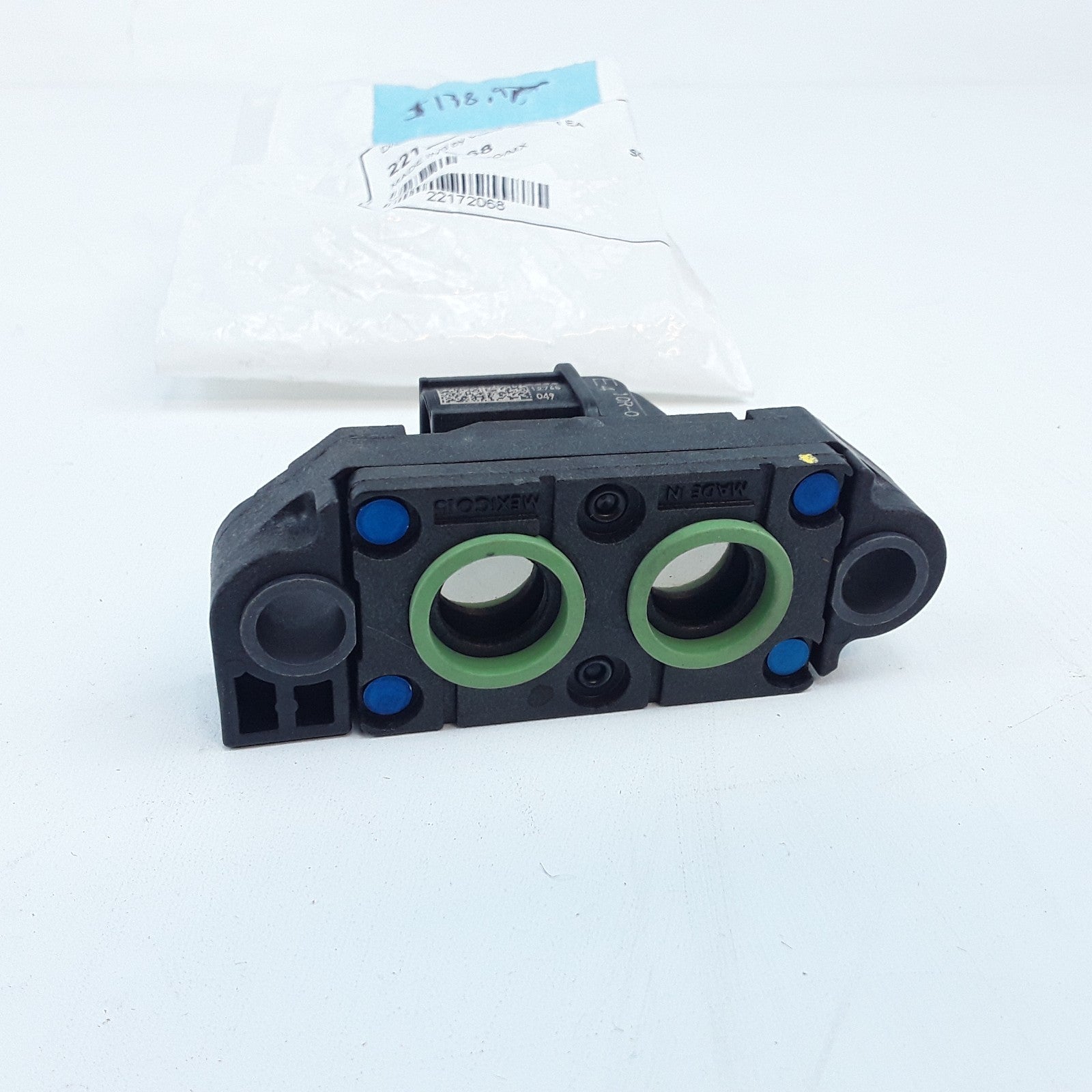 Genuine OEM Volvo 22172068 Power Steering Pressure Sensor For Volvo Mack Trucks
