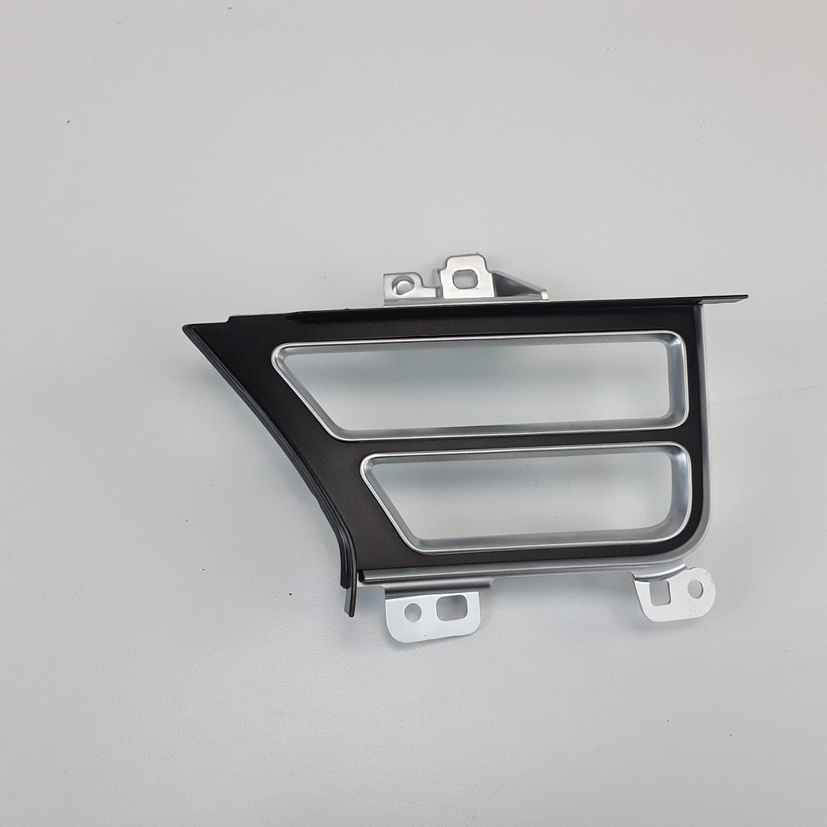 1061732-00-B Center Left Air Vent Ring Assembly For Tesla Model S X 2012-2021