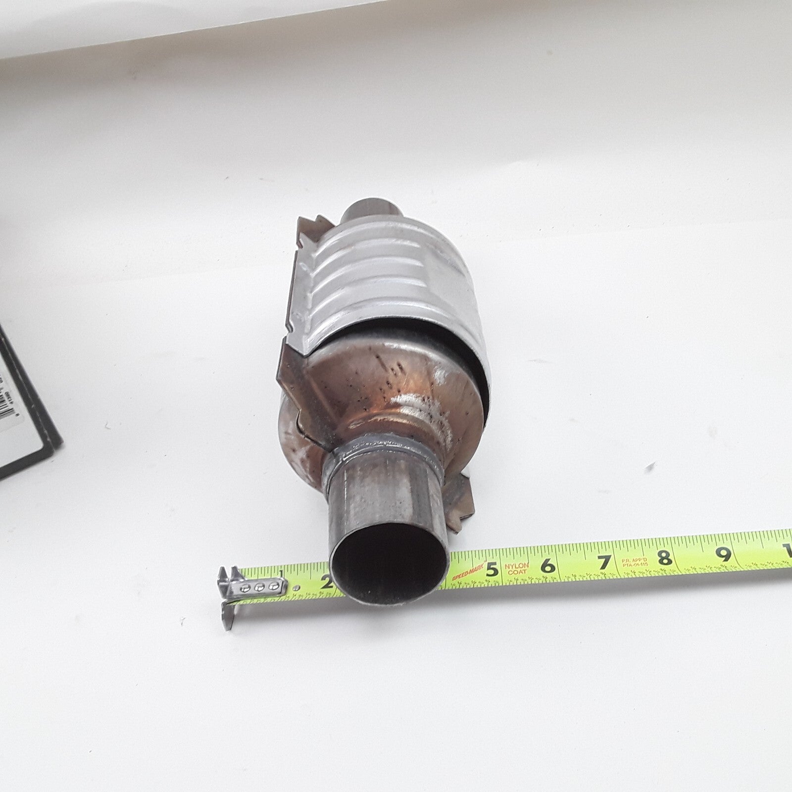 Magnaflow Universal Catalytic Converter Fits Plymouth Prowler (1997 1999-2001)