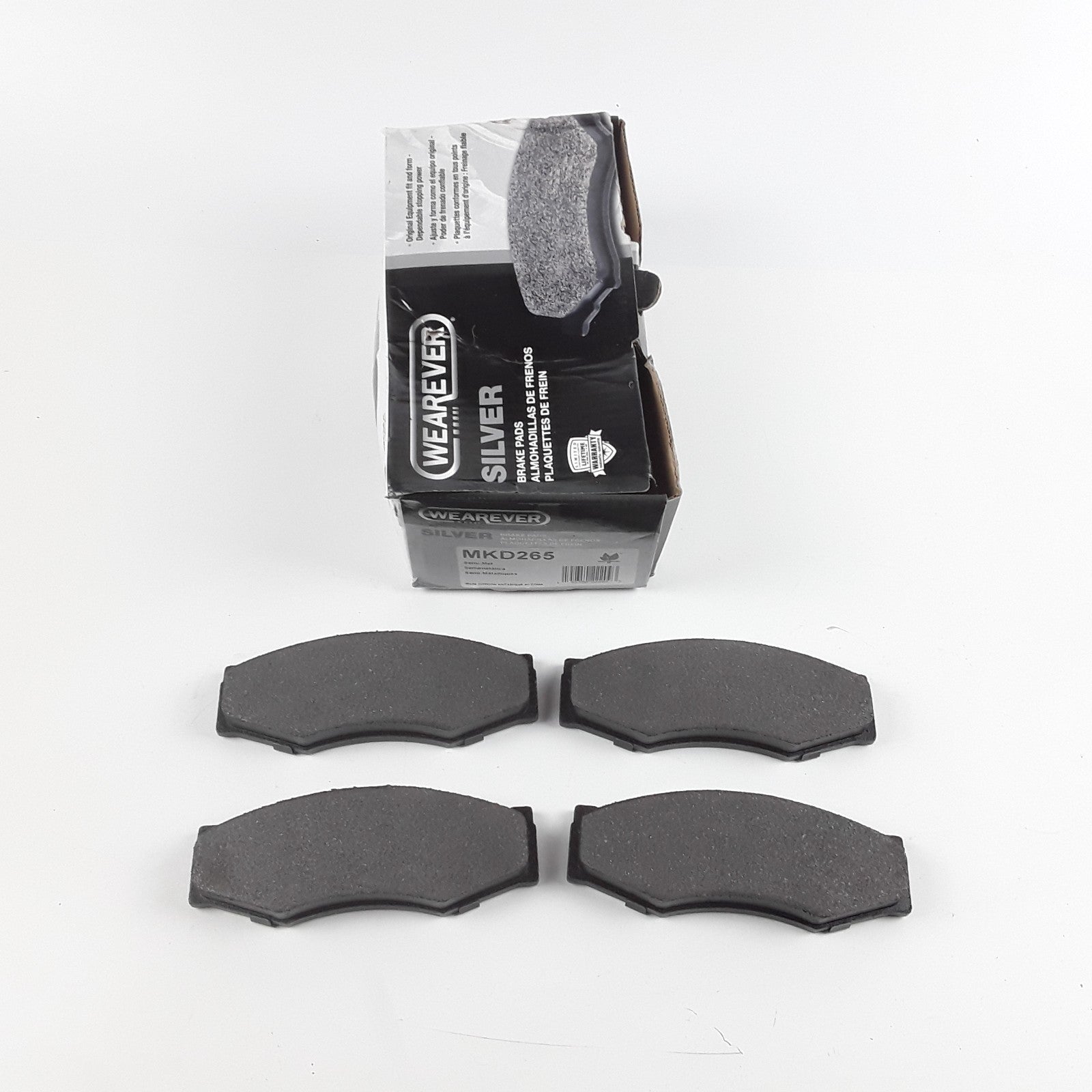 Rear Disc Brake Pads Pad Set Semi Metallic For Nissan 720 1983 1984 1985