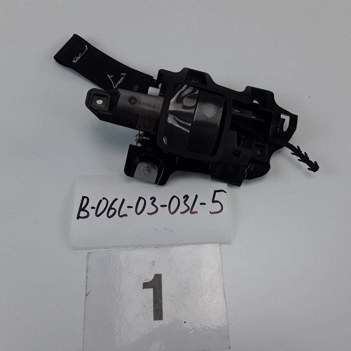 2137980-50-I Right Coat Hook & Map Light For Tesla Model Y 2025 Genuine OEM New