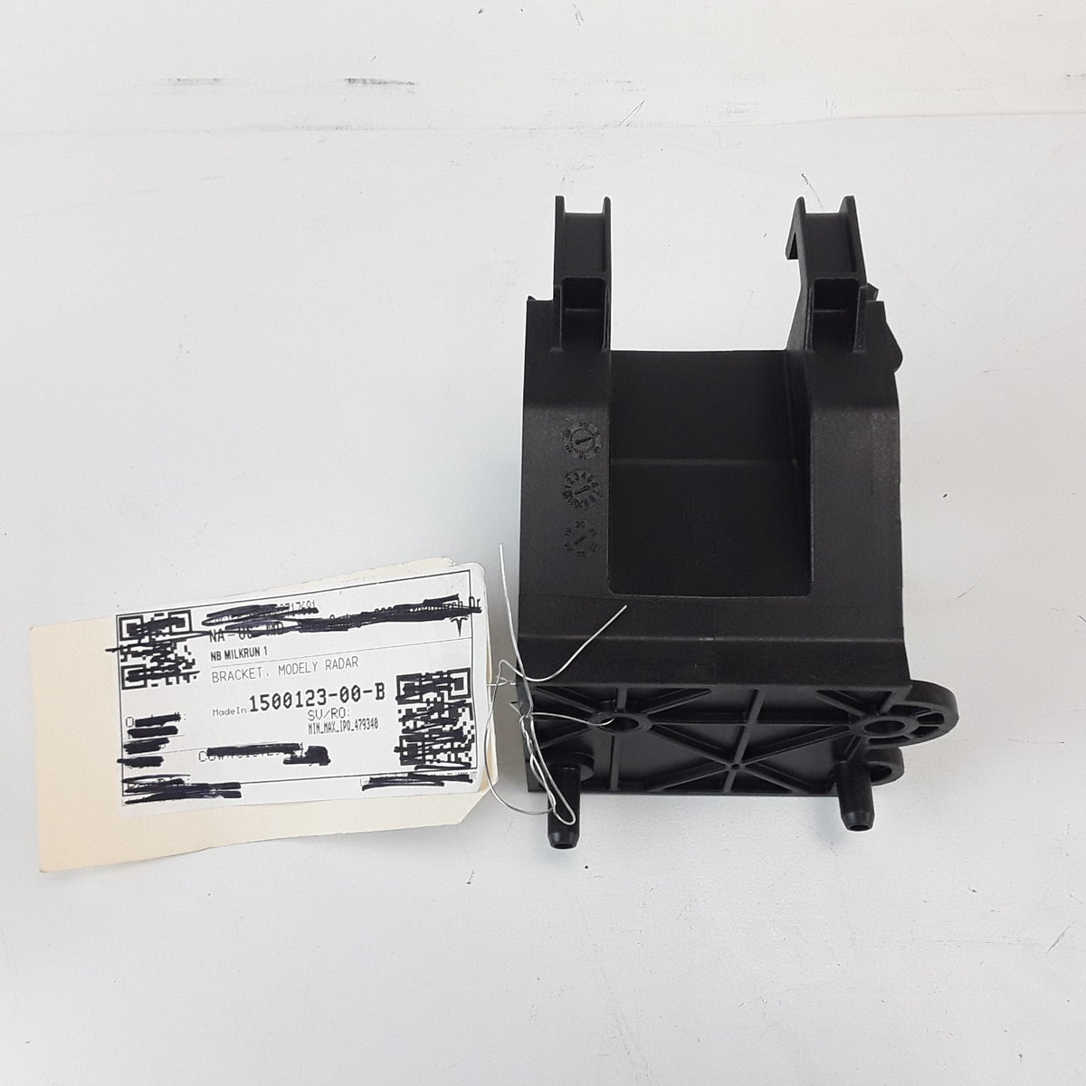 1500123-00-B Front Radar Sensor Mounting Bracket For Tesla Model Y 2020-2025 OEM