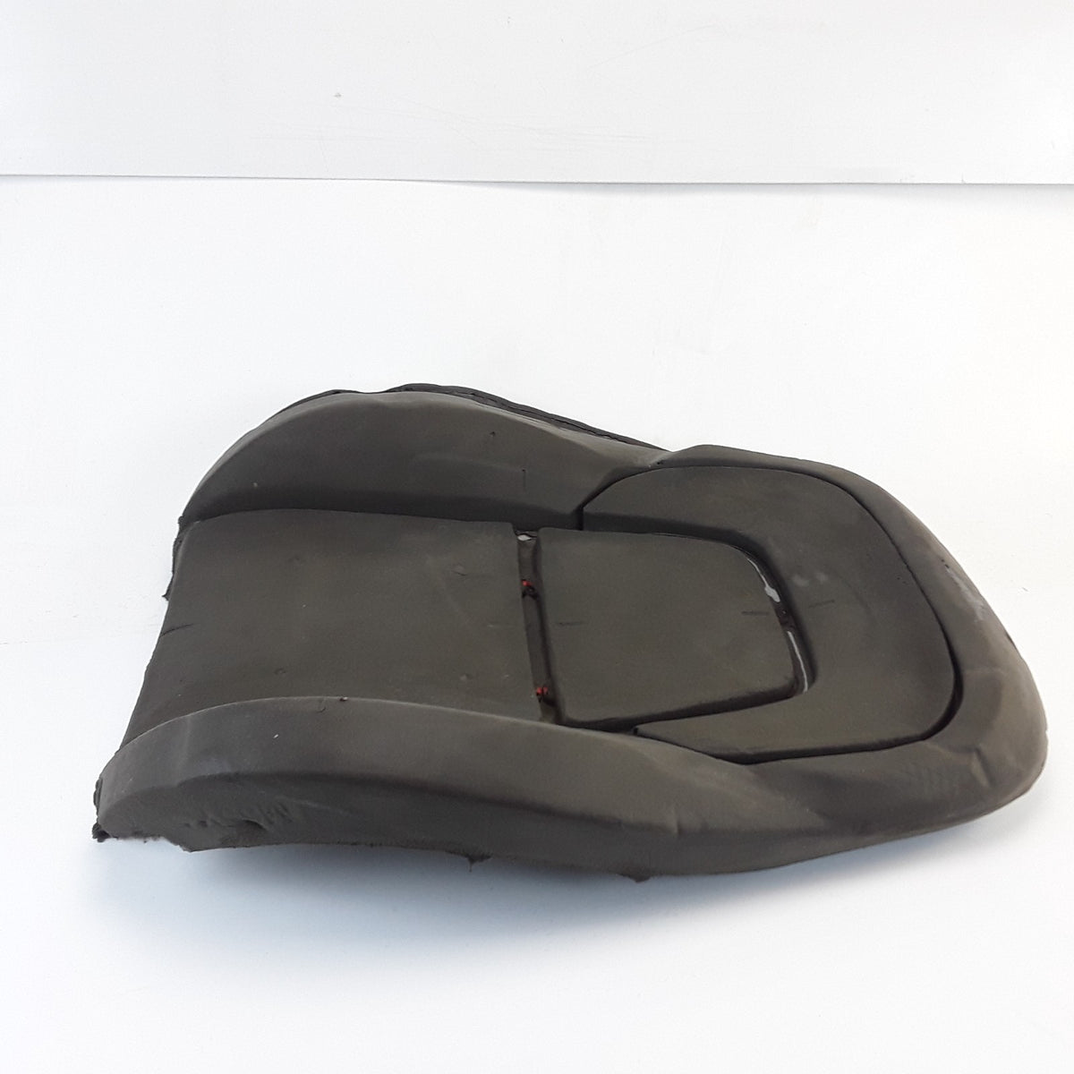 Model Y 2020-2025 RH 1st Row Seatback Foam Pad 1744936-00-A OEM