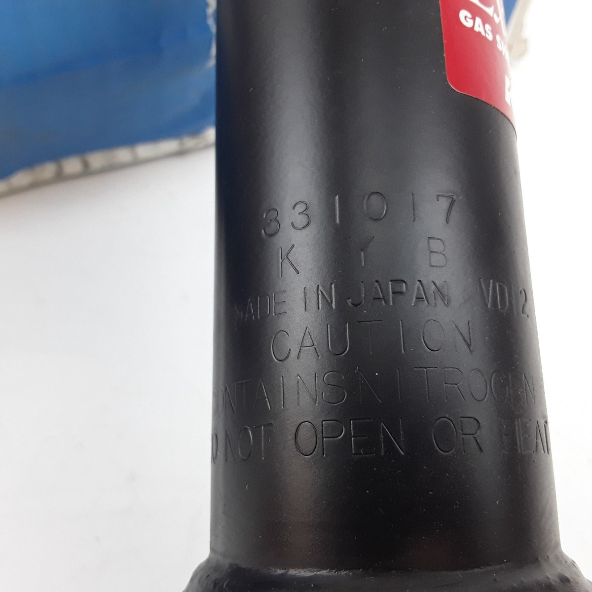 Front Suspension Strut Fits Dodge Nitro Jeep Liberty (2002 2003 2004 2005-2012)