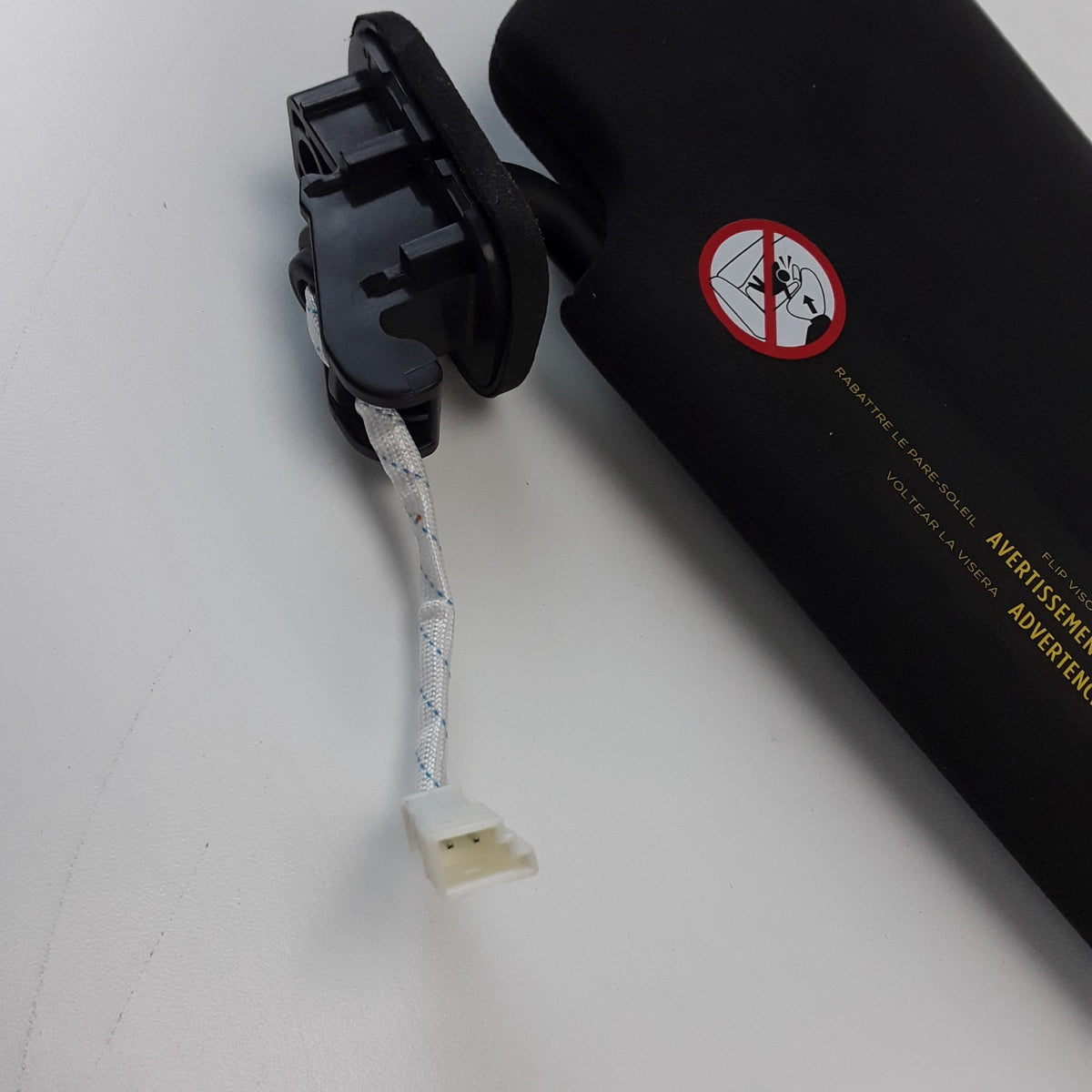 1587796-05-C Left Sun Visor Assembly For Tesla Model S 2025 Genuine OEM New