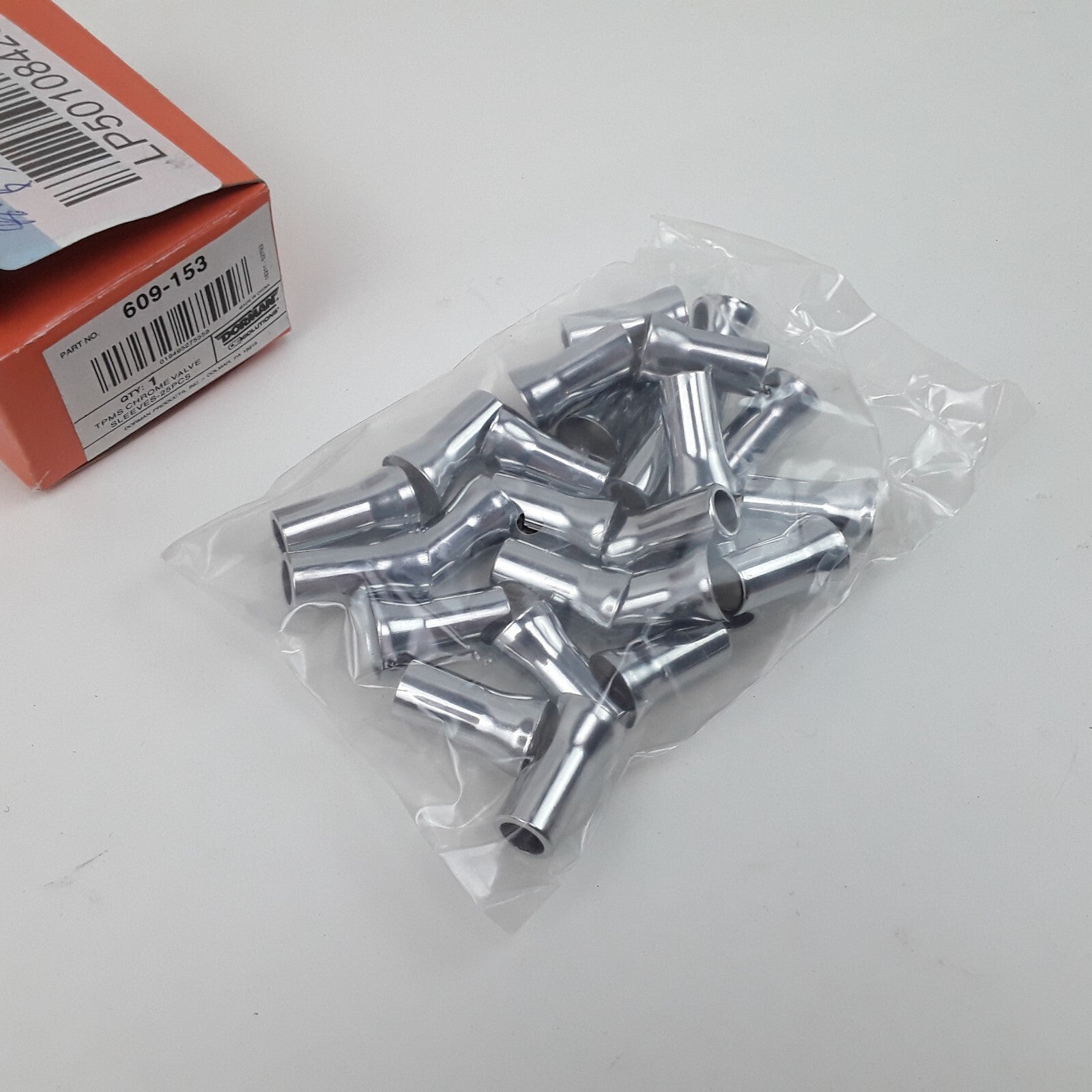 Dorman 609-153 TPMS Rubber Snap-In Valve Stem Chrome Sleeve Silver - 25 Pieces
