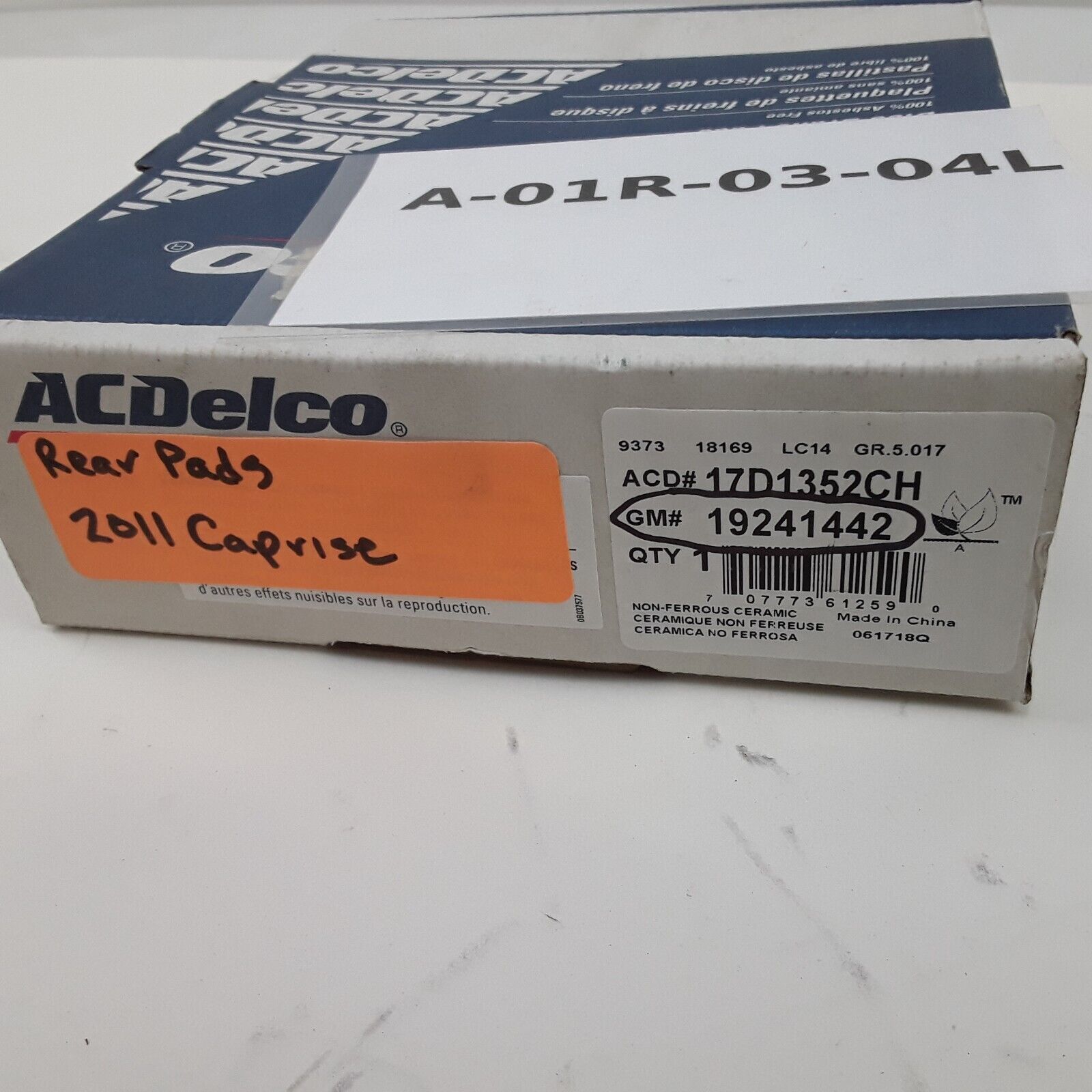 ACDelco 17D1352CH Rear Ceramic Bonded Disc Brake Pad Set For Chevrolet Caprice