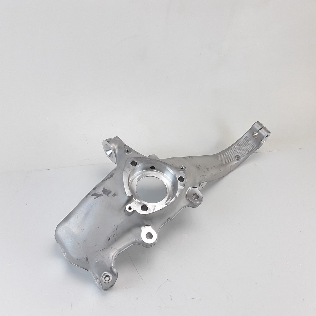 OEM 1044311-00-E For Tesla 2017-2023 Model 3 Front Knuckle Left