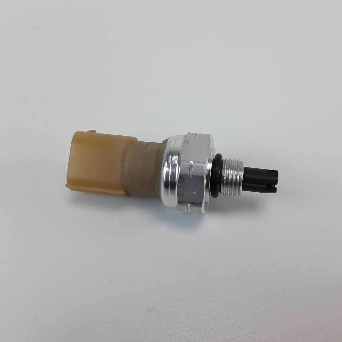 1008515-00-C Low Refrigerant Press/Temp Sensor For Tesla Model S X 2012-2021 OEM