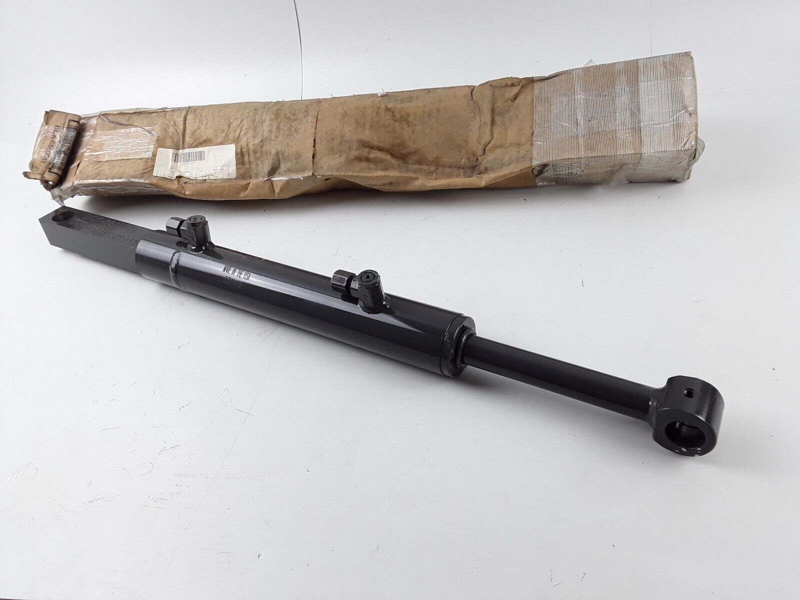 BCK-6810611 For Bobcat Attachment Quick Tach Cylinder 6805158, 6810125, 7175388 - HotCarParts