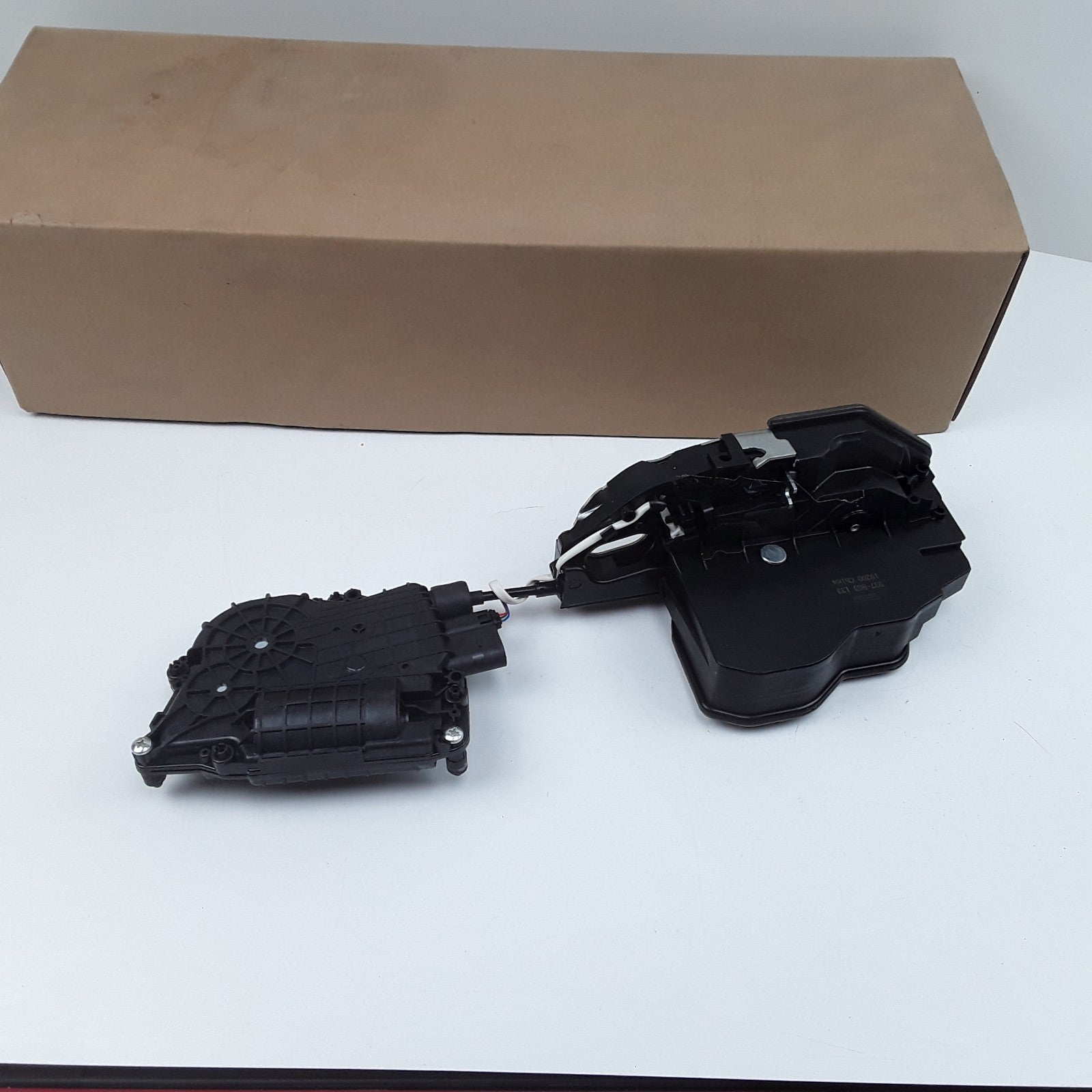 Dorman 937-863 Rear Right Door Lock Actuator Motor Fits BMW X6 X5 (2007-2013)