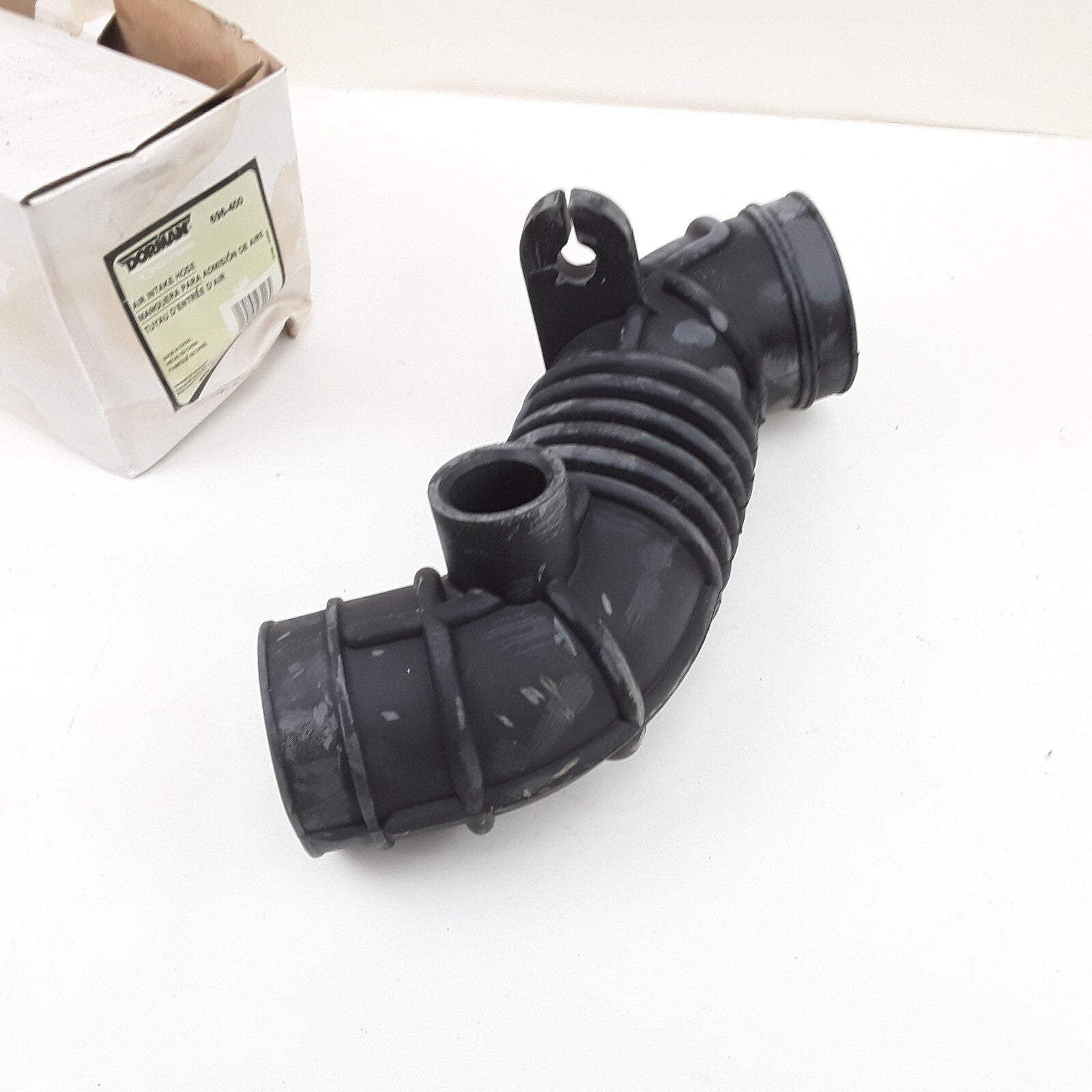 Dorman 696-400 Engine Air Intake Hose Fits Kia Sephia Spectra 1998 1999-2004