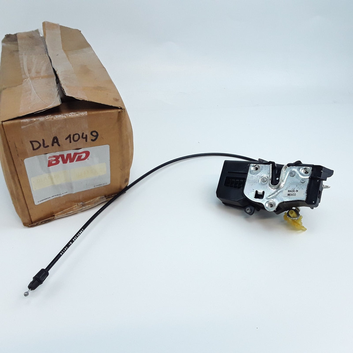 Front Left Power Door Lock Actuator Fits Buick Lucerne 2006 2007 2008 2009 2010