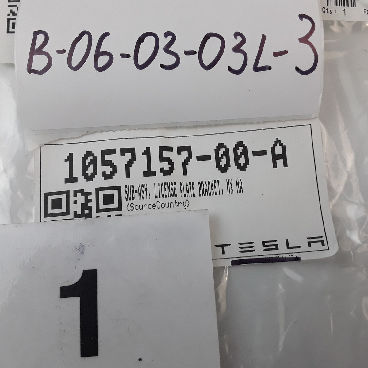 1057157-00-A Front License Plate Bracket NA For Tesla Model X 2015-2021 OEM New