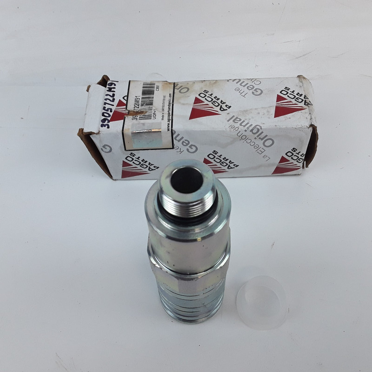 AGCO 3905722M91 Female Couplers Massey Ferguson White Tractors Allis Chalmers
