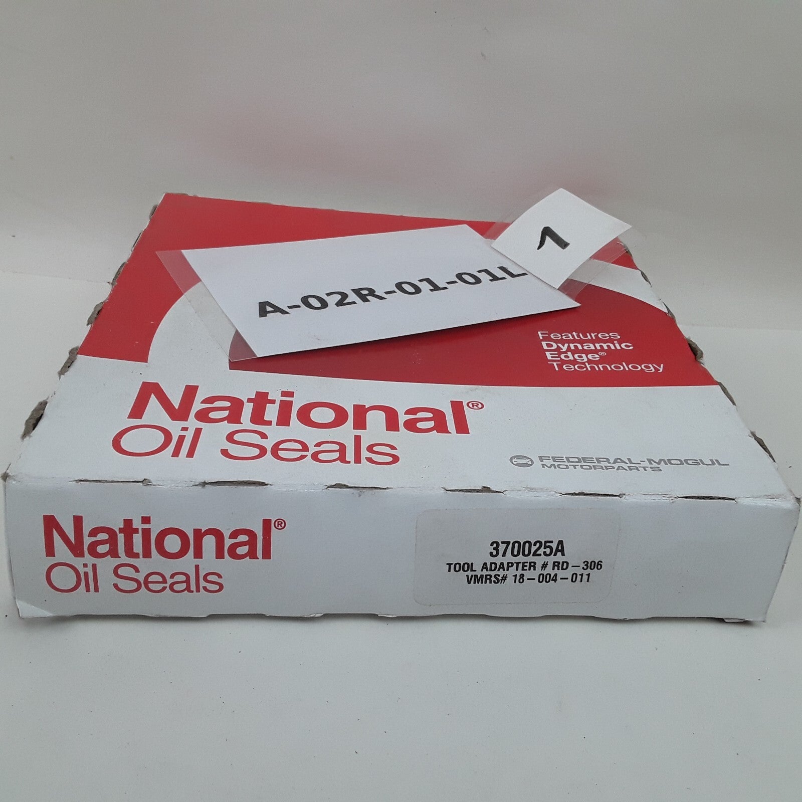 National Car Truck Dynamic Edge Red 37 Series Oil Bath Wheel Seal Width 0.875 IN