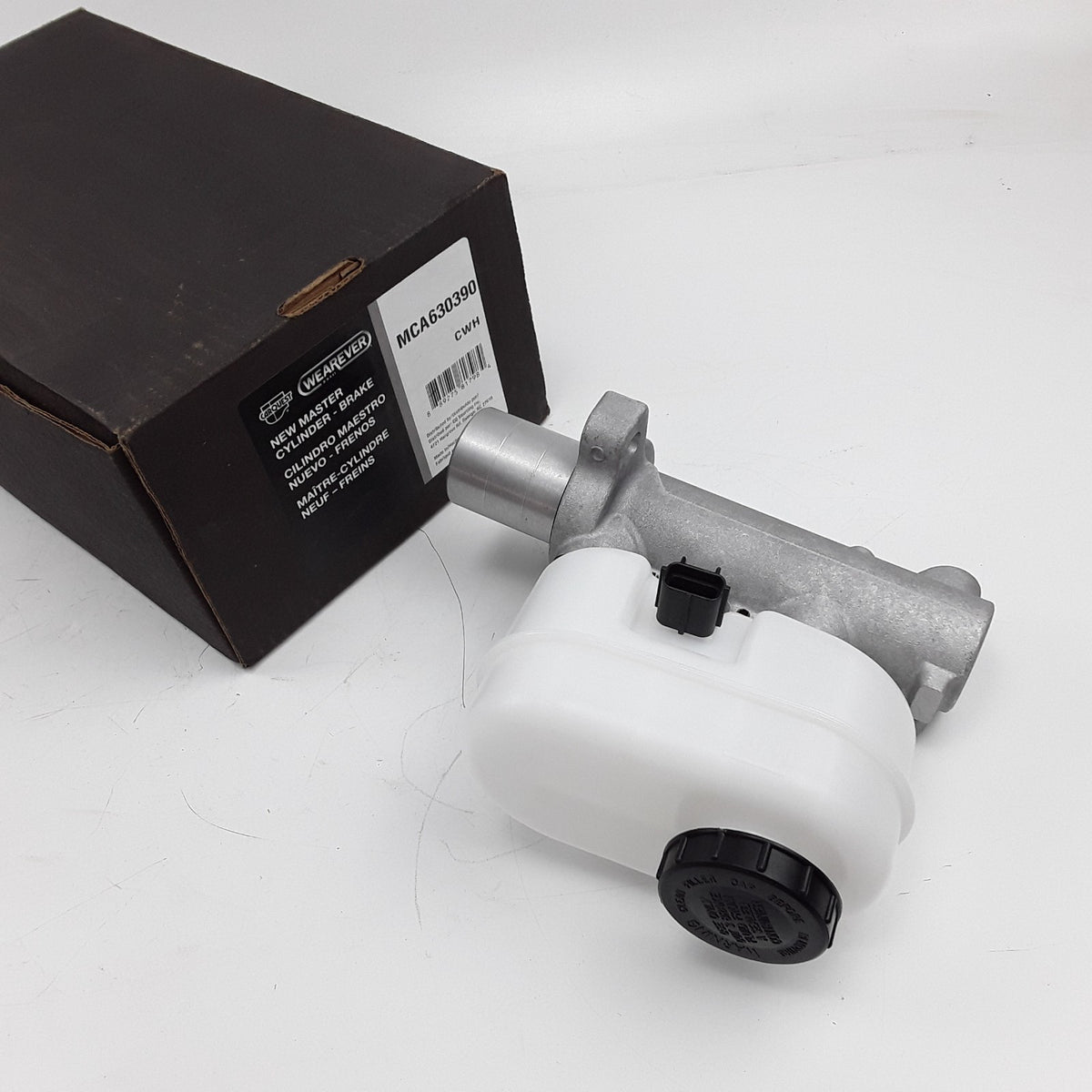 Carquest MCA630390 Brake Master Cylinder Fits Ford E-150 Club Wagon E-150 (2004)