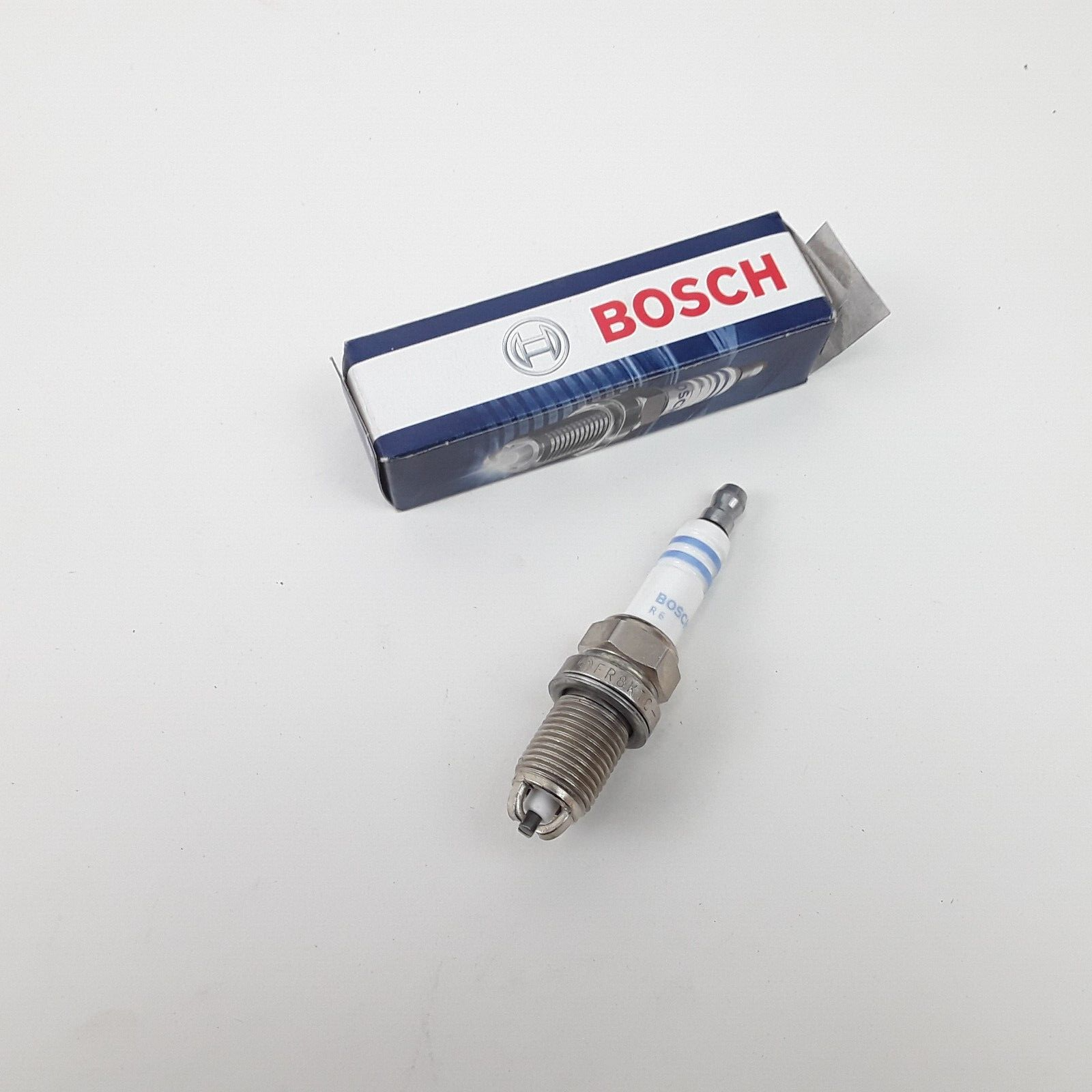OEM Bosch 79003 Nickel Spark Plug For 1998-1999 Mercedes-Benz C230 ,S320 FR8KTC+