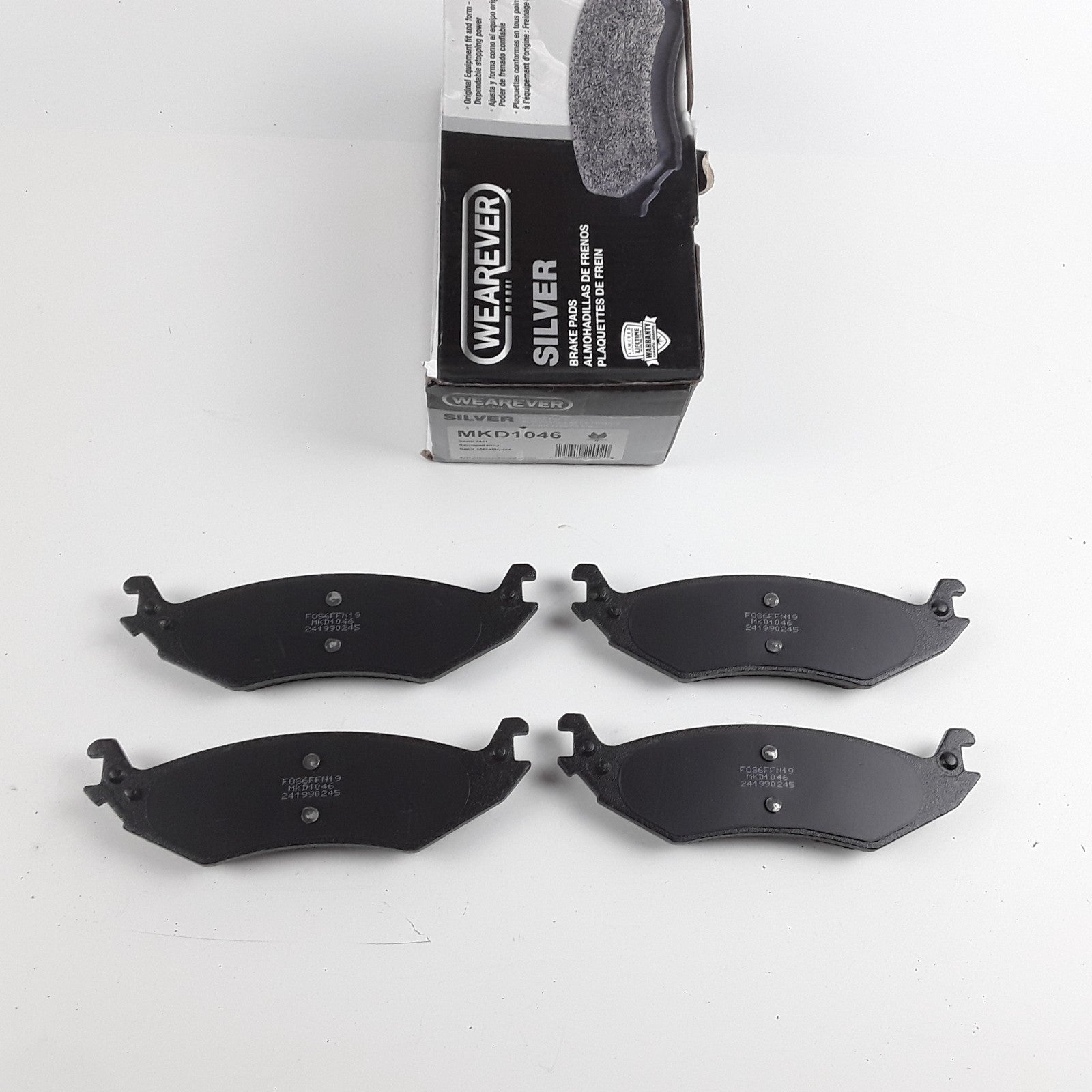Rear Disc Brake Pad Set Fits Ford E-150 Econoline E-150 Club Wagon E-150 2004-07