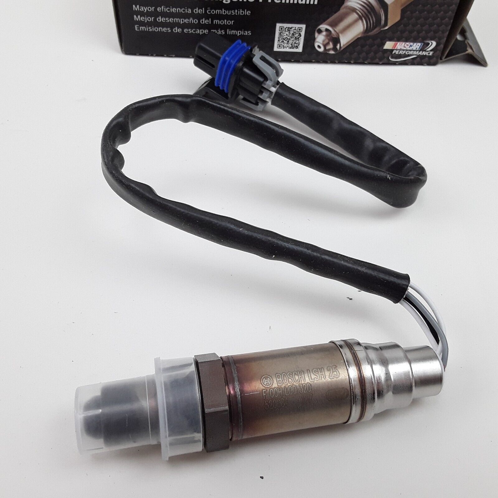 OEM Bosch 15543 Oxygen Sensor Fits Chevrolet, GMC, Isuzu, Oldsmobile 2002-2005