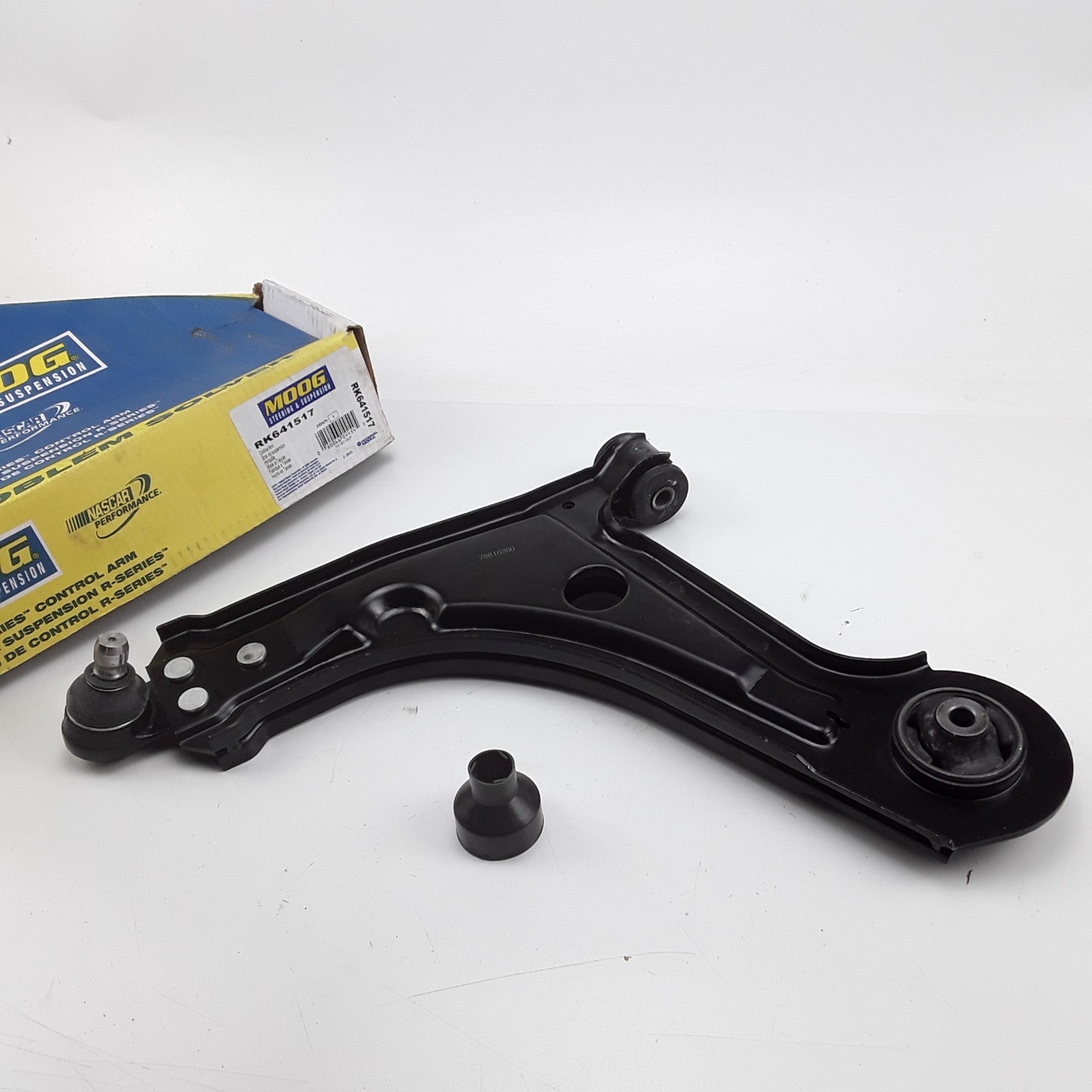 Front Left Lower Control Arm Fits Chevrolet Optra Suzuki Forenza Reno 2004-2010