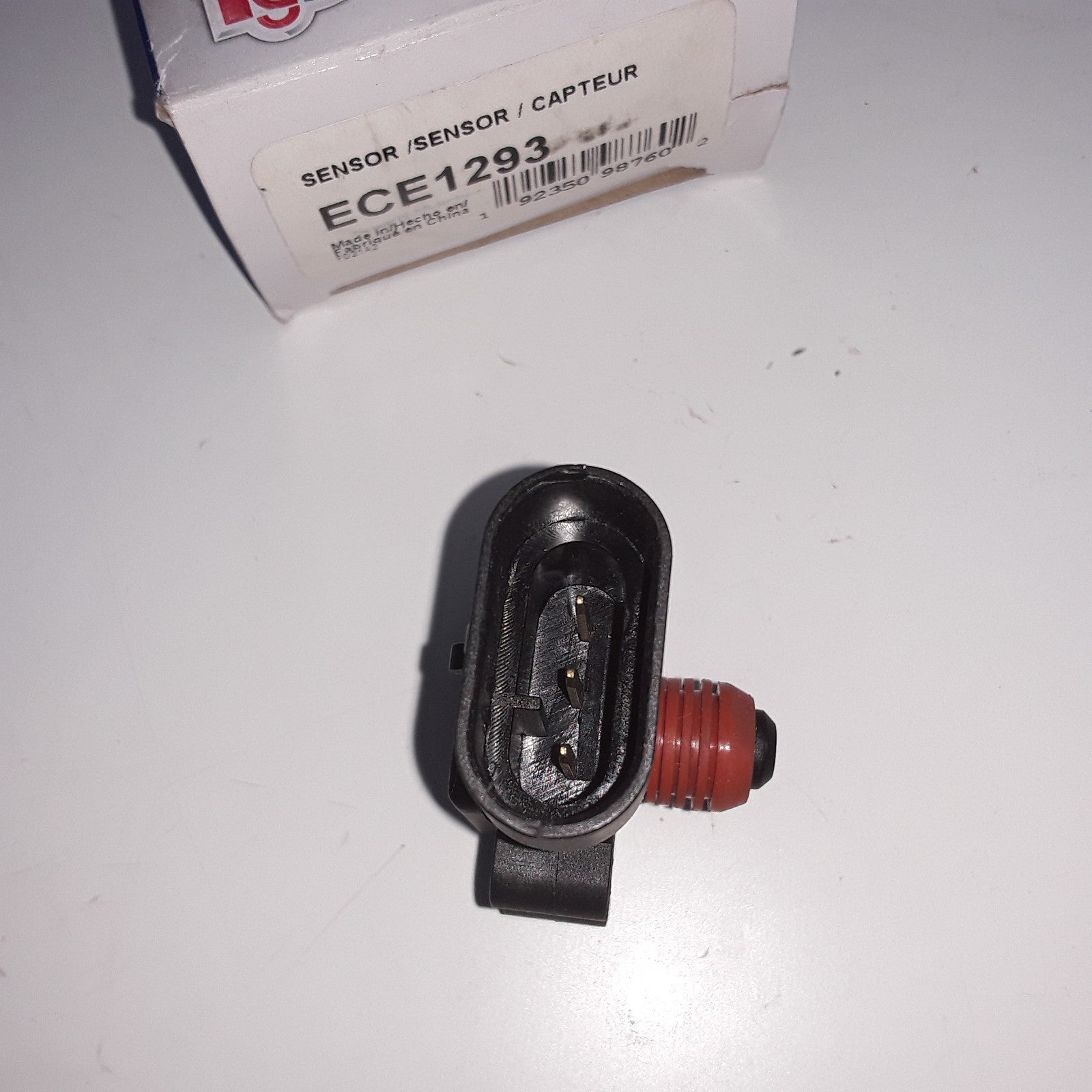 Pressure Sensor Fits GMC Sierra 3500 Chevrolet Silverado 3500 (2001, 2004-2007)