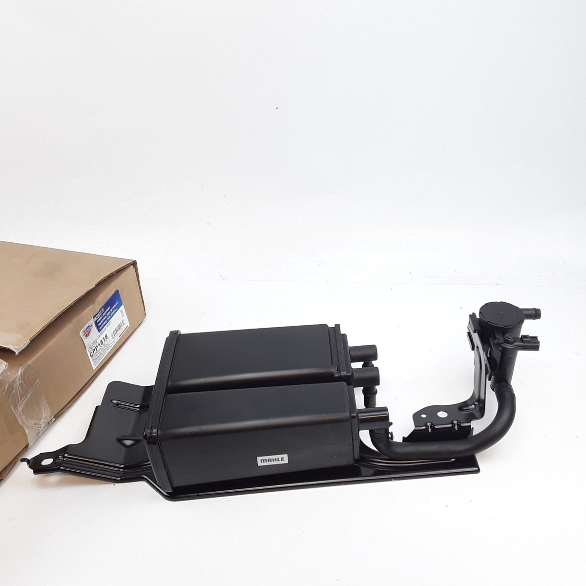 Carquest CPP1818 Fuel Vapor Canister Fits Toyota Matrix Pontiac Vibe (2009β2010)