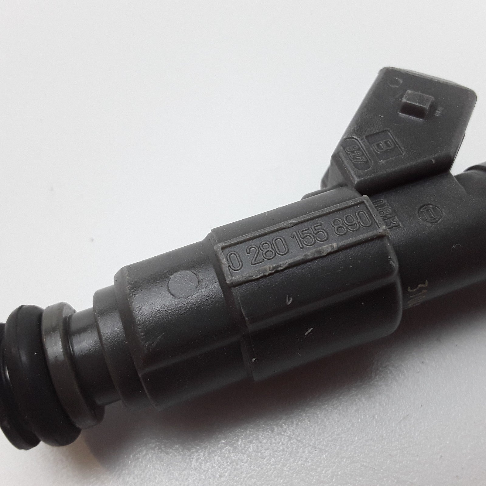 Fuel Injector Assembly Fits Pontiac Firebird Chevrolet Corvette Camaro 1999-2000
